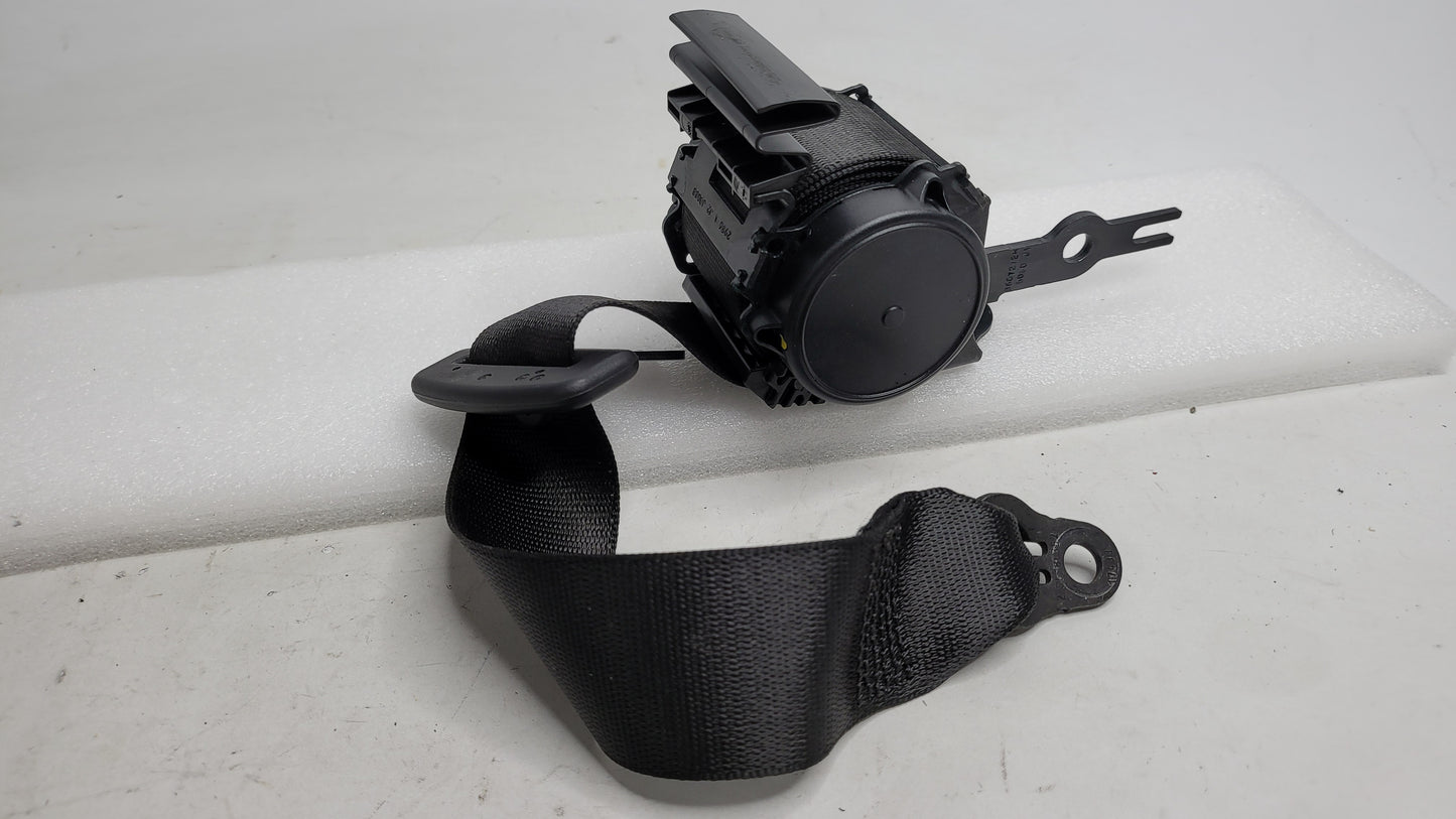 BMW M3 F80 SERIES SEAT BELT REAR RIGHT SIDE 619185300E - MPerformance.parts