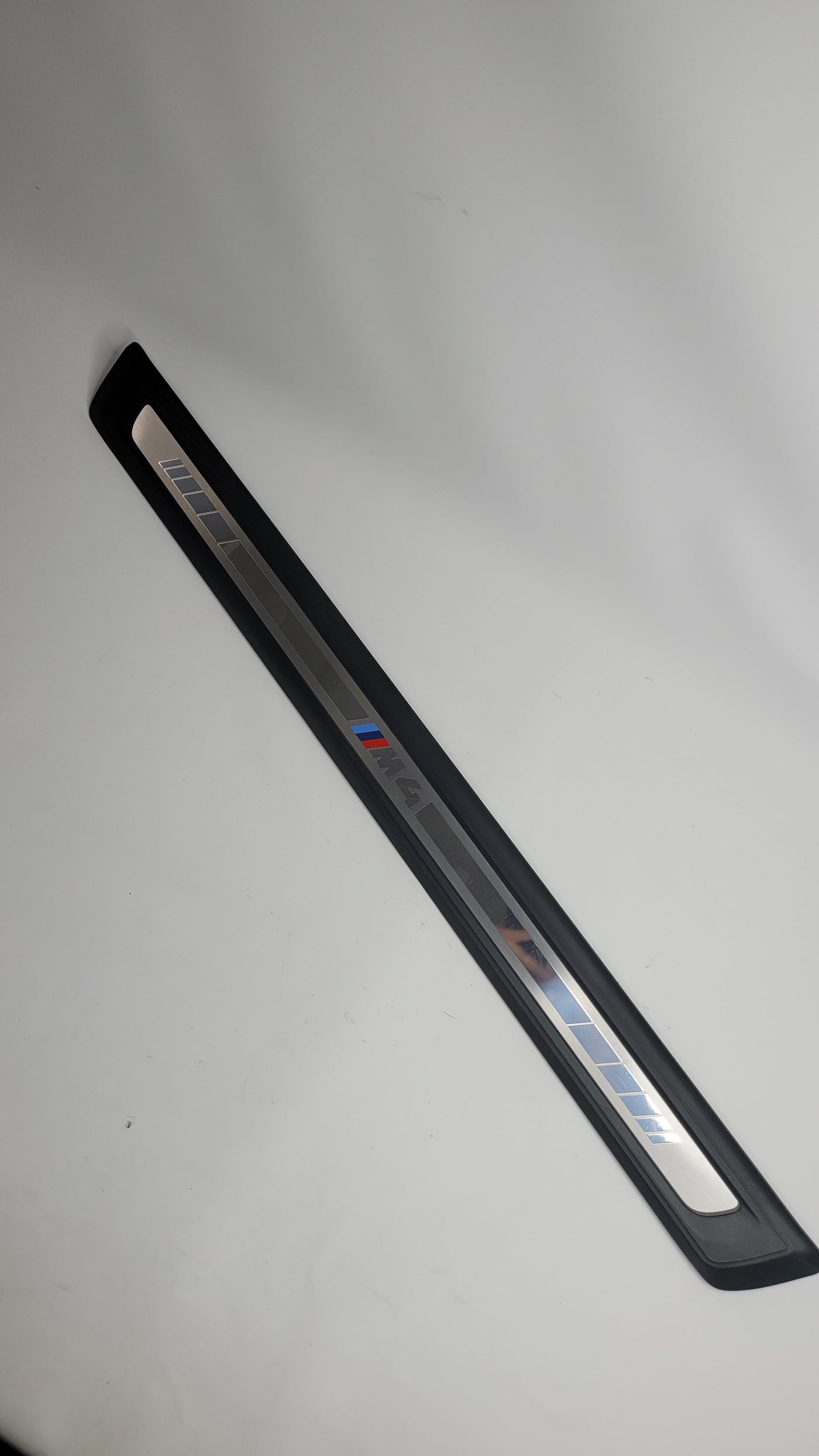 BMW G82 M4 OEM DOOR SILL KICK PLATE W/ LOGO RH LH 8075024-06 - MPerformance.parts