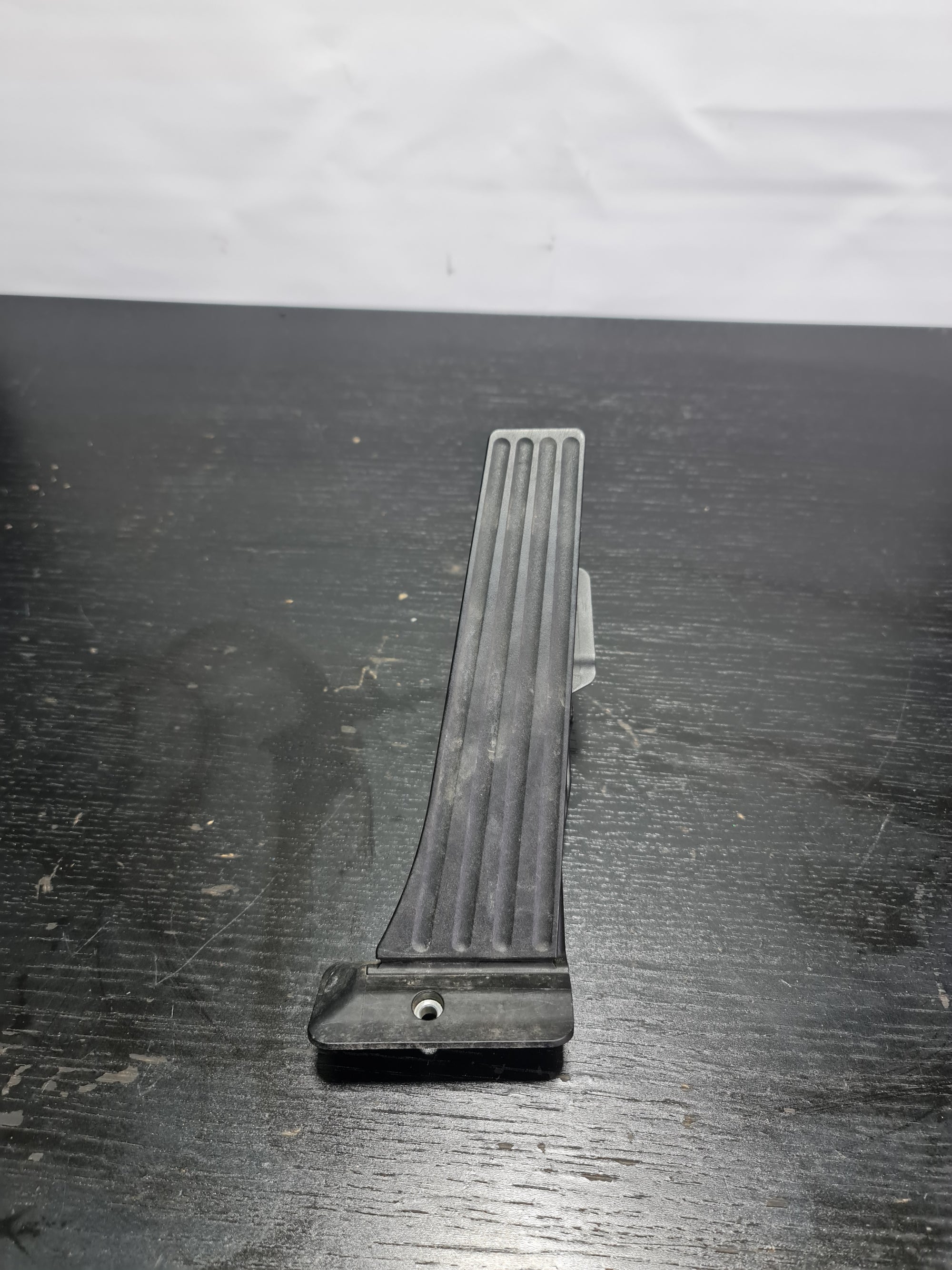 2006-2020 BMW 35-42-6-853-175 BMW 35426853175 Accelerator.Pedal Module,Automatic Gearbox 6853175 06 - MPerformance.parts