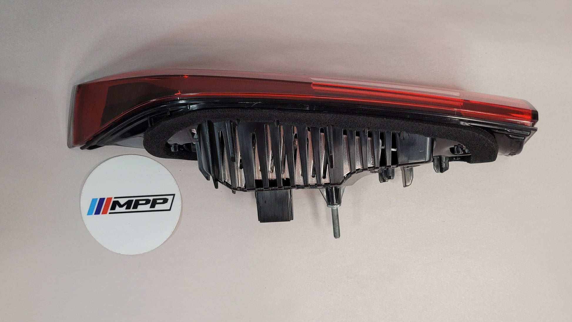 BMW M4 COMPETITION G82 REAR LIGHT ON THE BODY PASSENGER SIDE LEFT 7477603 - MPerformance.parts