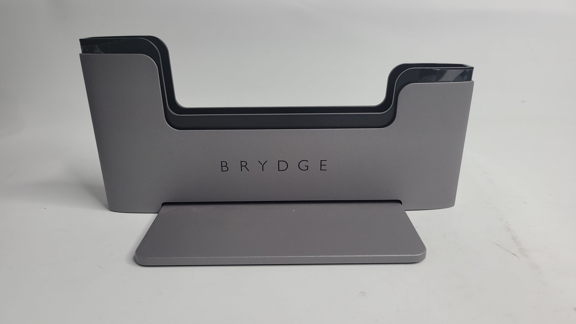 BRYDGE MACBOOK PRO VERTICAL DOCK 15” DOCKING STATION STAND - MPerformance.parts