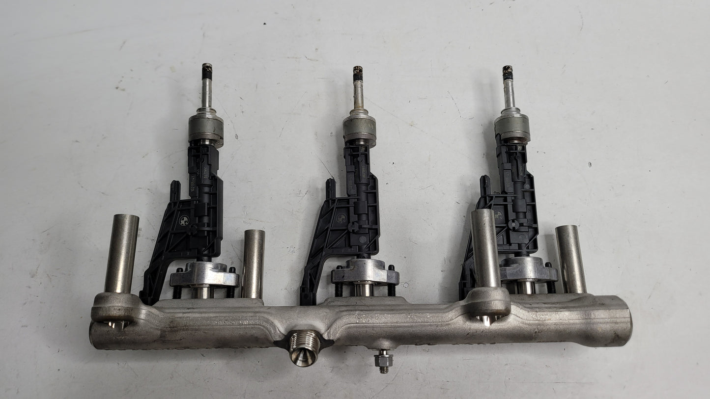 3x BMW G80 M3 INJECTOR 0261500502 FUEL PETROL NOZZEL S58B30A - MPerformance.parts