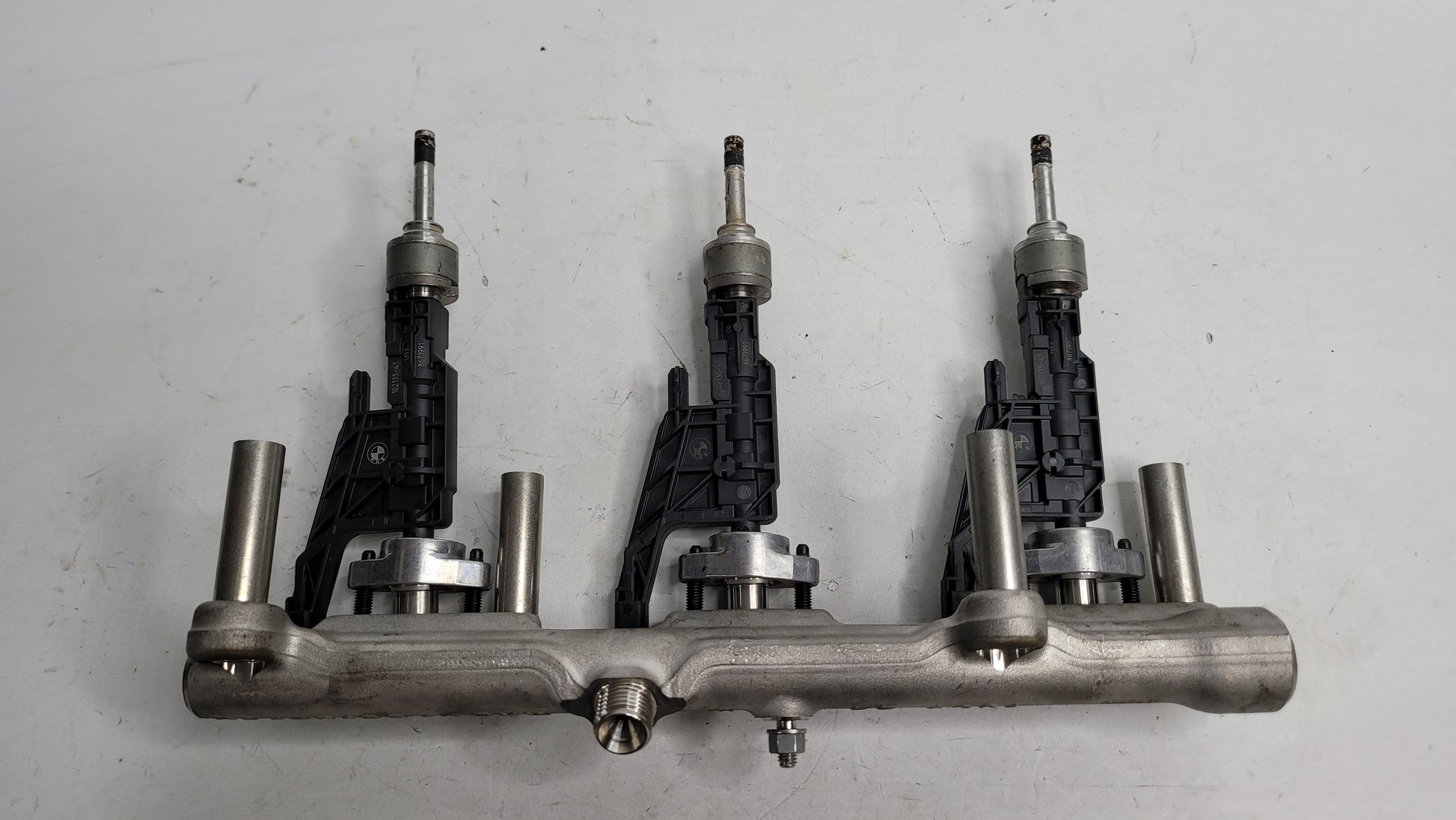 3x BMW G80 M3 INJECTOR 0261500502 FUEL PETROL NOZZEL S58B30A - MPerformance.parts