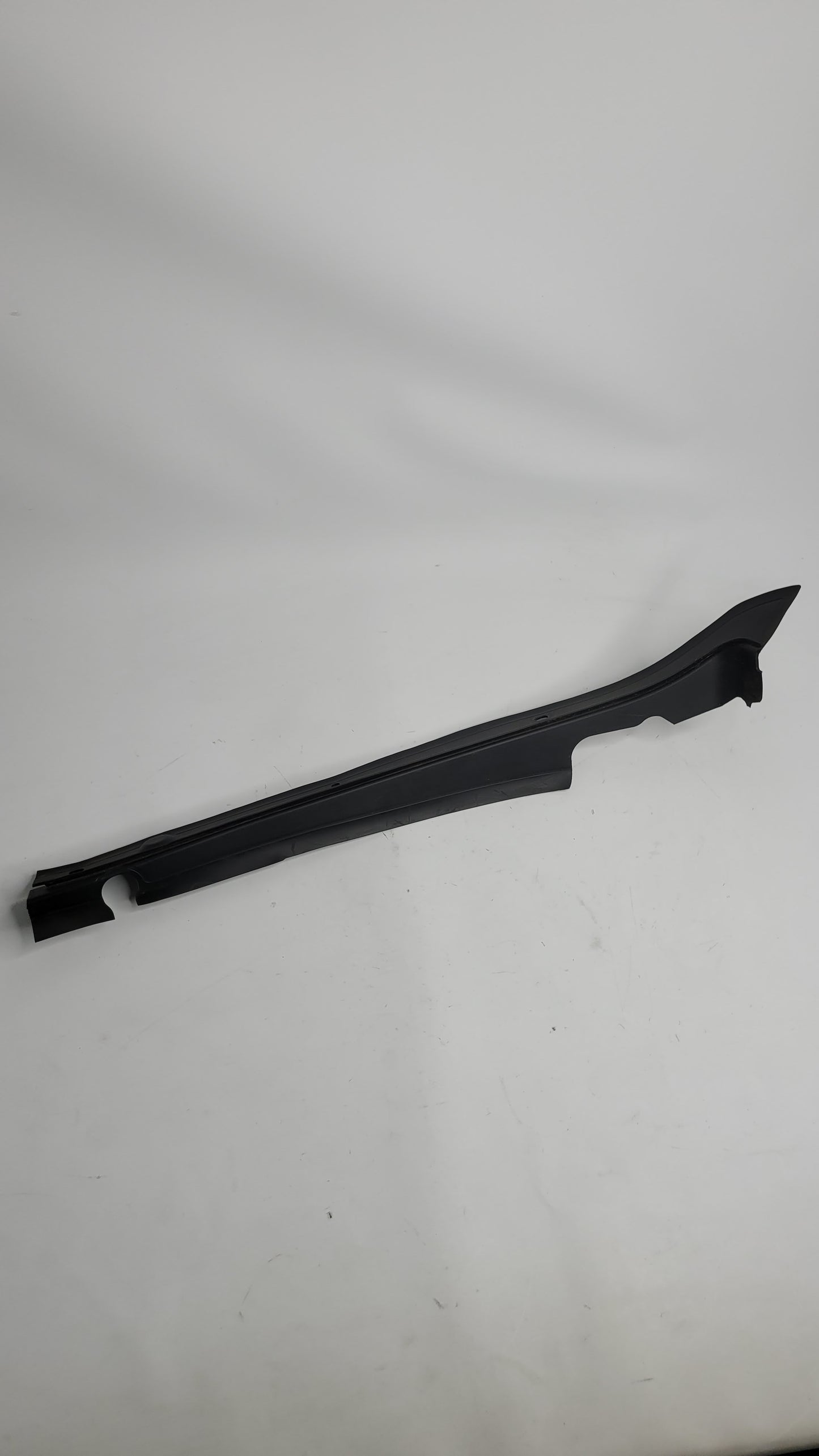 BMW F80 Front Left Cowl Grille Panel Outer Seal Cover - 10808611 - MPerformance.parts