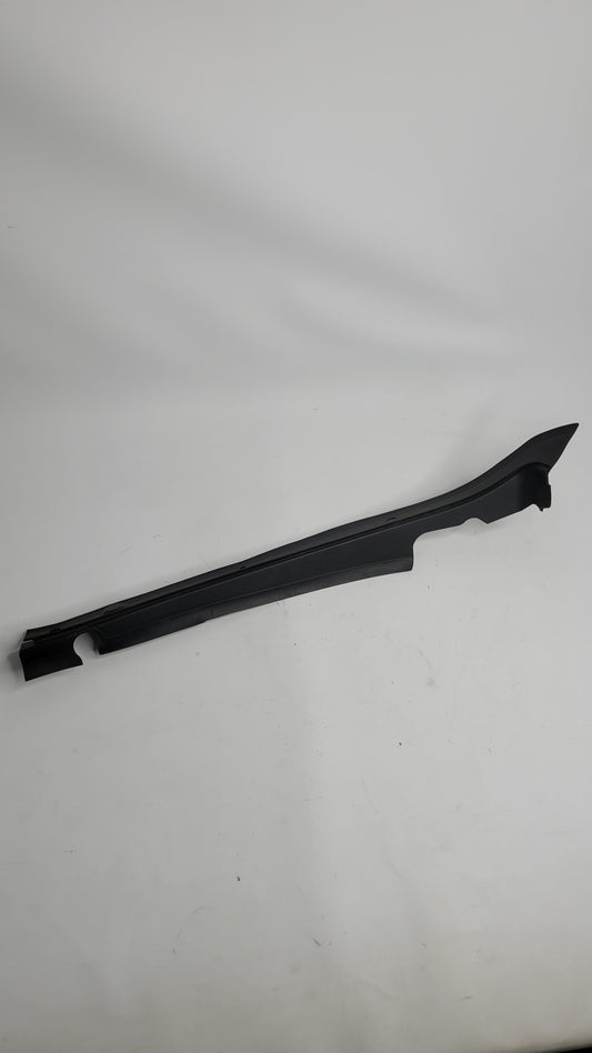 BMW F80 Front Left Cowl Grille Panel Outer Seal Cover - 10808611 - MPerformance.parts