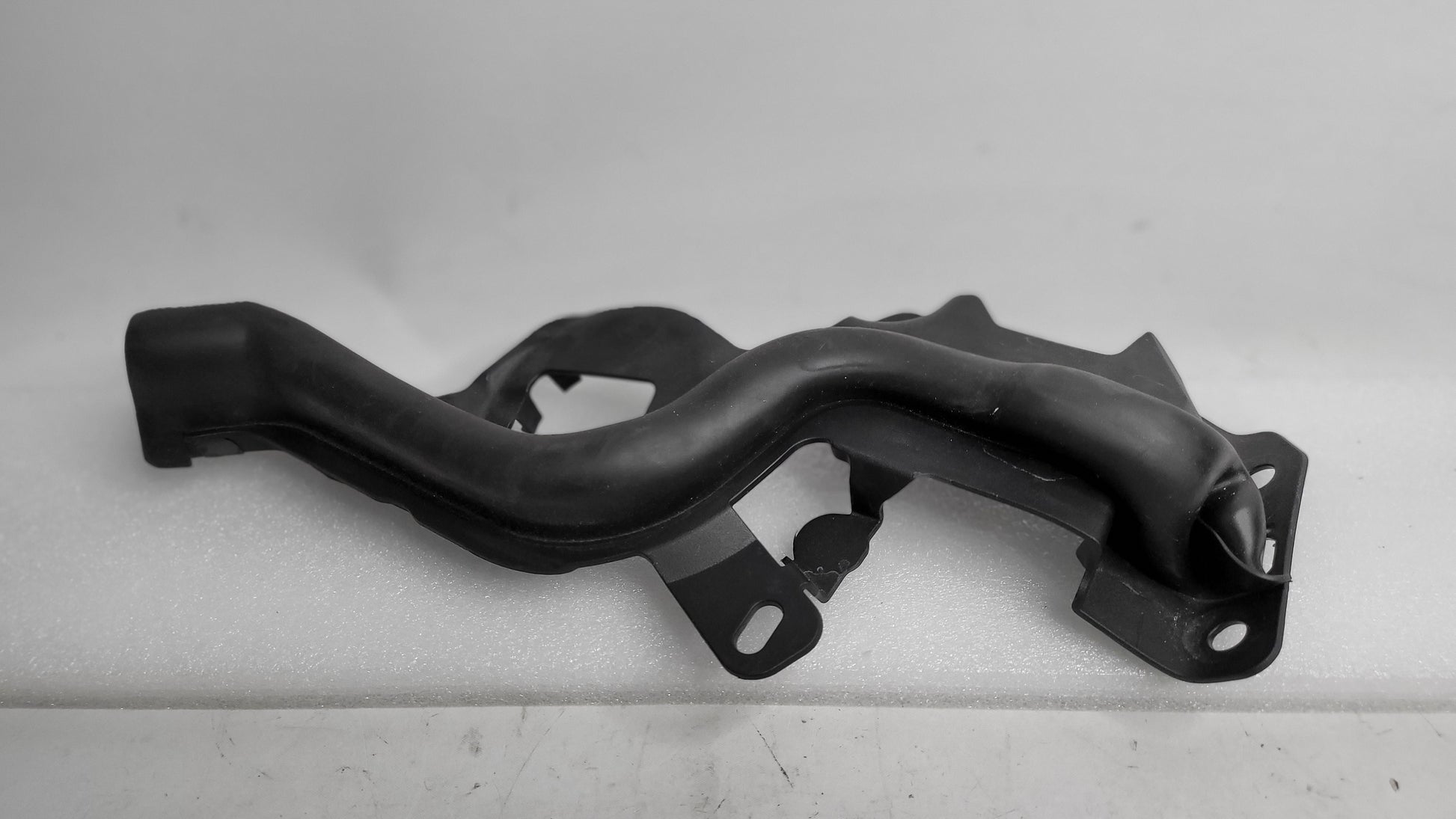BMW G80 G81 M3 G82 G83 M4 Right Side Engine Compartment Rubber 8075016 - MPerformance.parts
