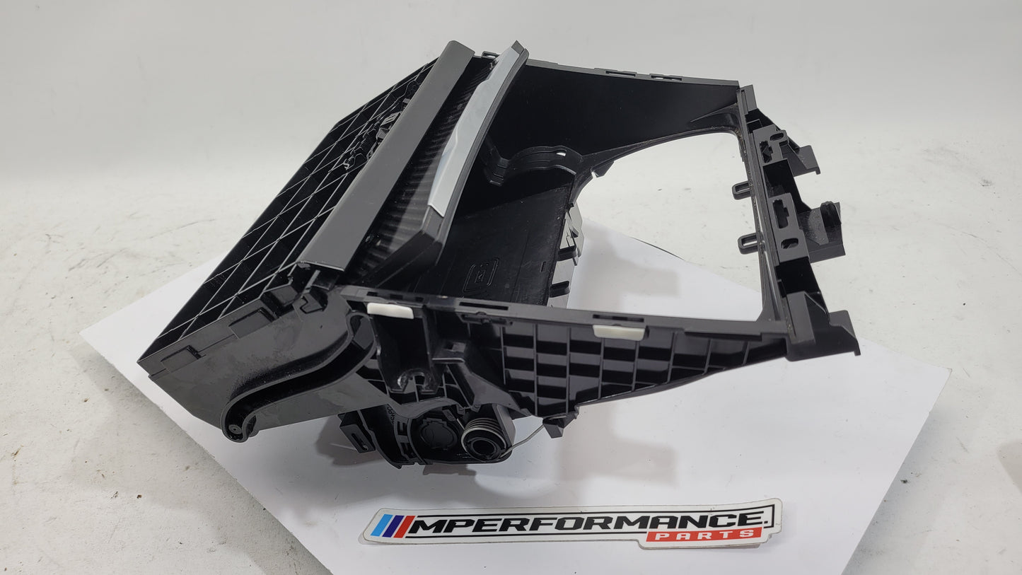 06997 - 5a55209 - 83320110 - 18701300505x - 22080208761 - 8p5a5cb6001 - MPerformance.parts