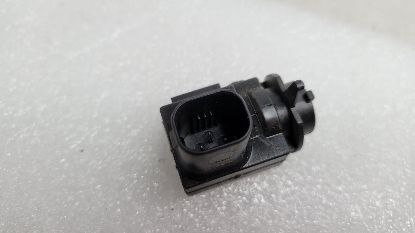 BMW 1 2 3 4 5 Series E60 E66 E87 E90 F20 F30 AUC sensor for air quality by MPerformance.parts, showing the sensor component.