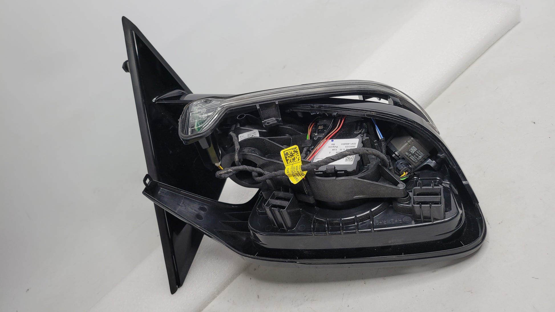 BMW M3 M4 G80 G82 RIGHT PASSENGER SIDE VIEW MIRROR - MPerformance.parts
