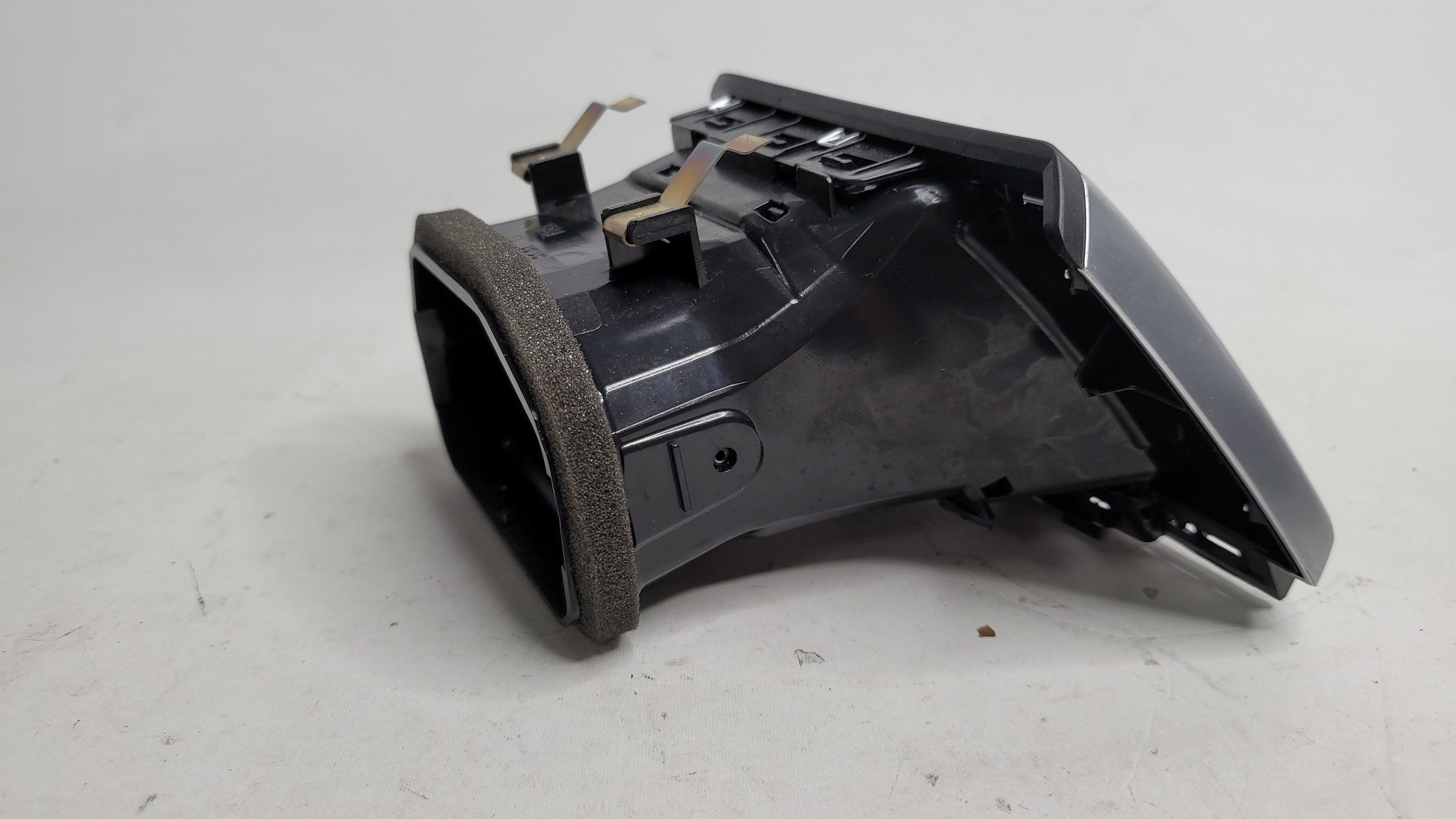 BMW M3 M4 SERIES DASHBOARD PASSENGER AIR VENT LEFT SIDE RHD F80 F82 9346226 - MPerformance.parts