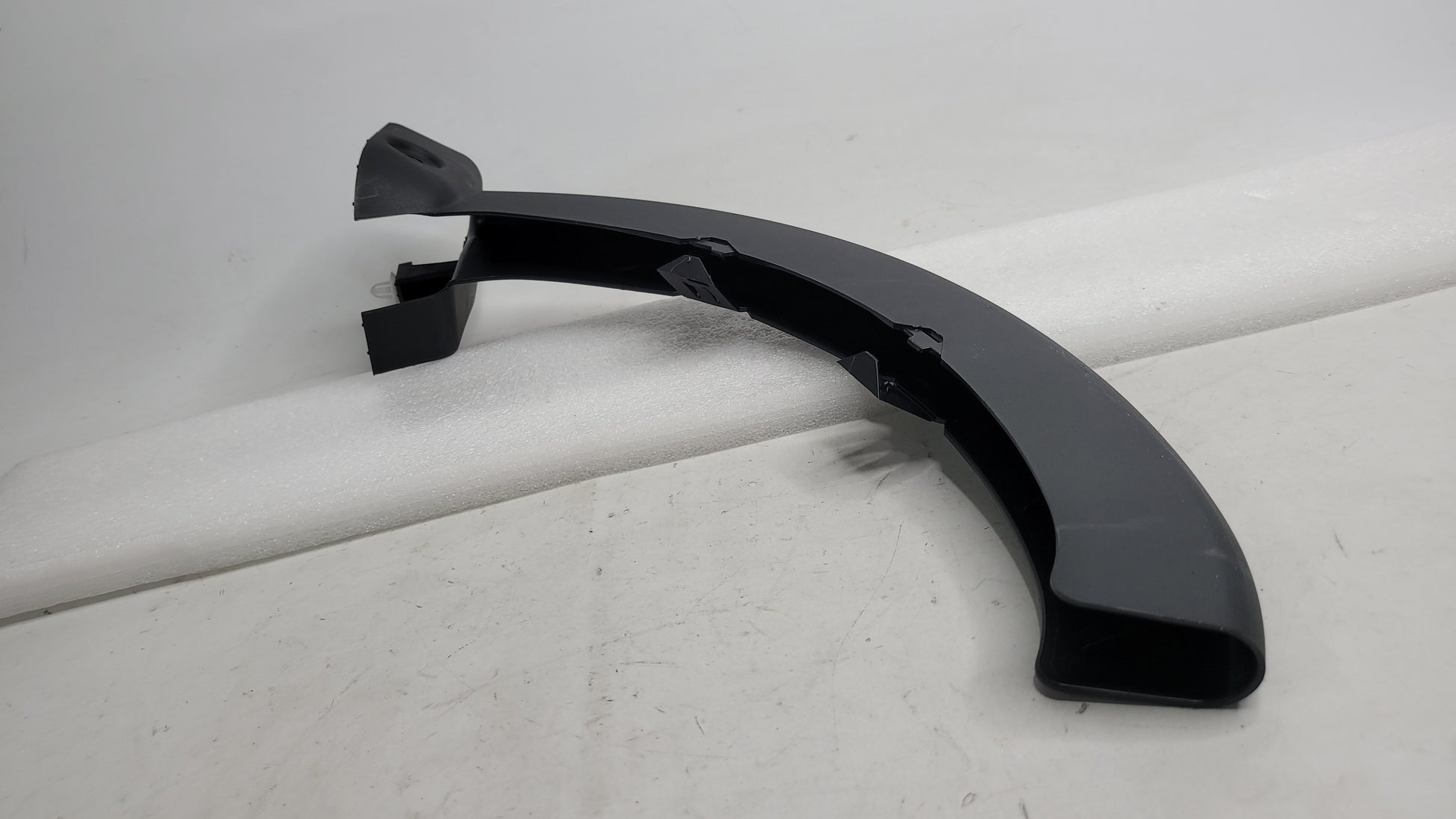 BMW G80 M3 Fairing Hinge Tailgate Left 7430623 - MPerformance.parts