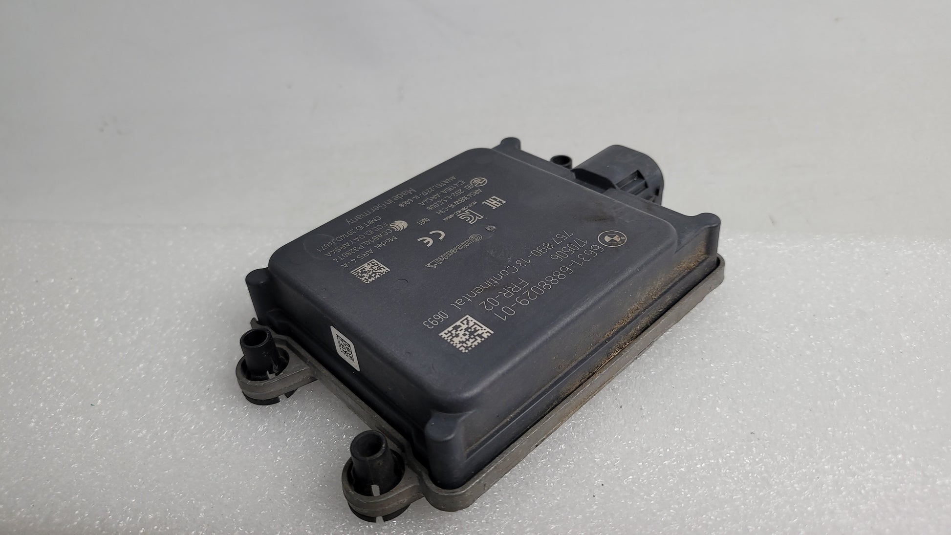 05692 - MPerformance.parts