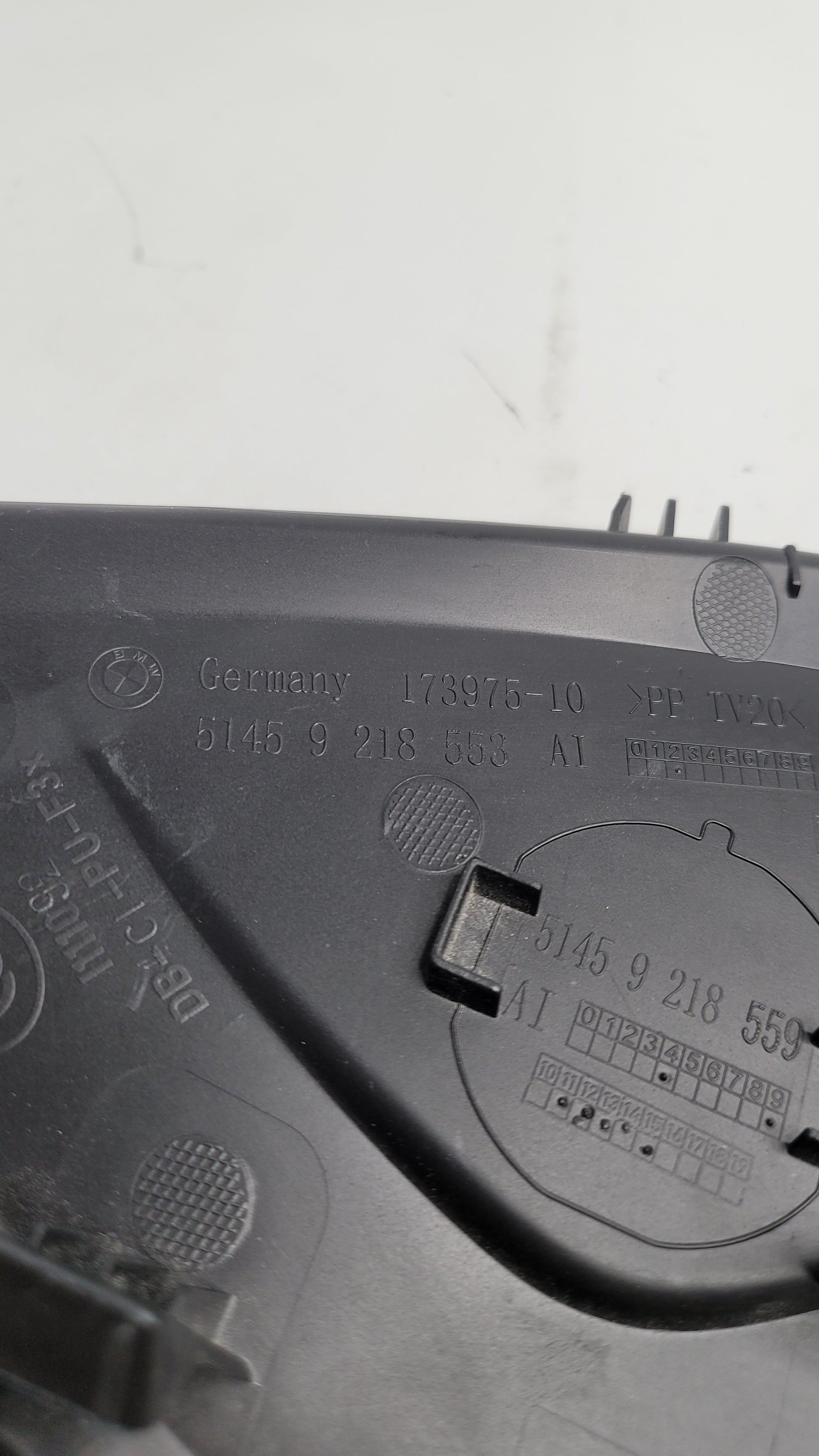BMW F80 M3 LEFT SIDE DASH CORNER TRIM 173975-10 - MPerformance.parts