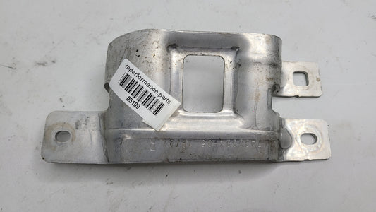 BMW M3 G80 FRONT BUMPER RIGHT MOUNT VERTICAL CONNECTION 7422224 - MPerformance.parts