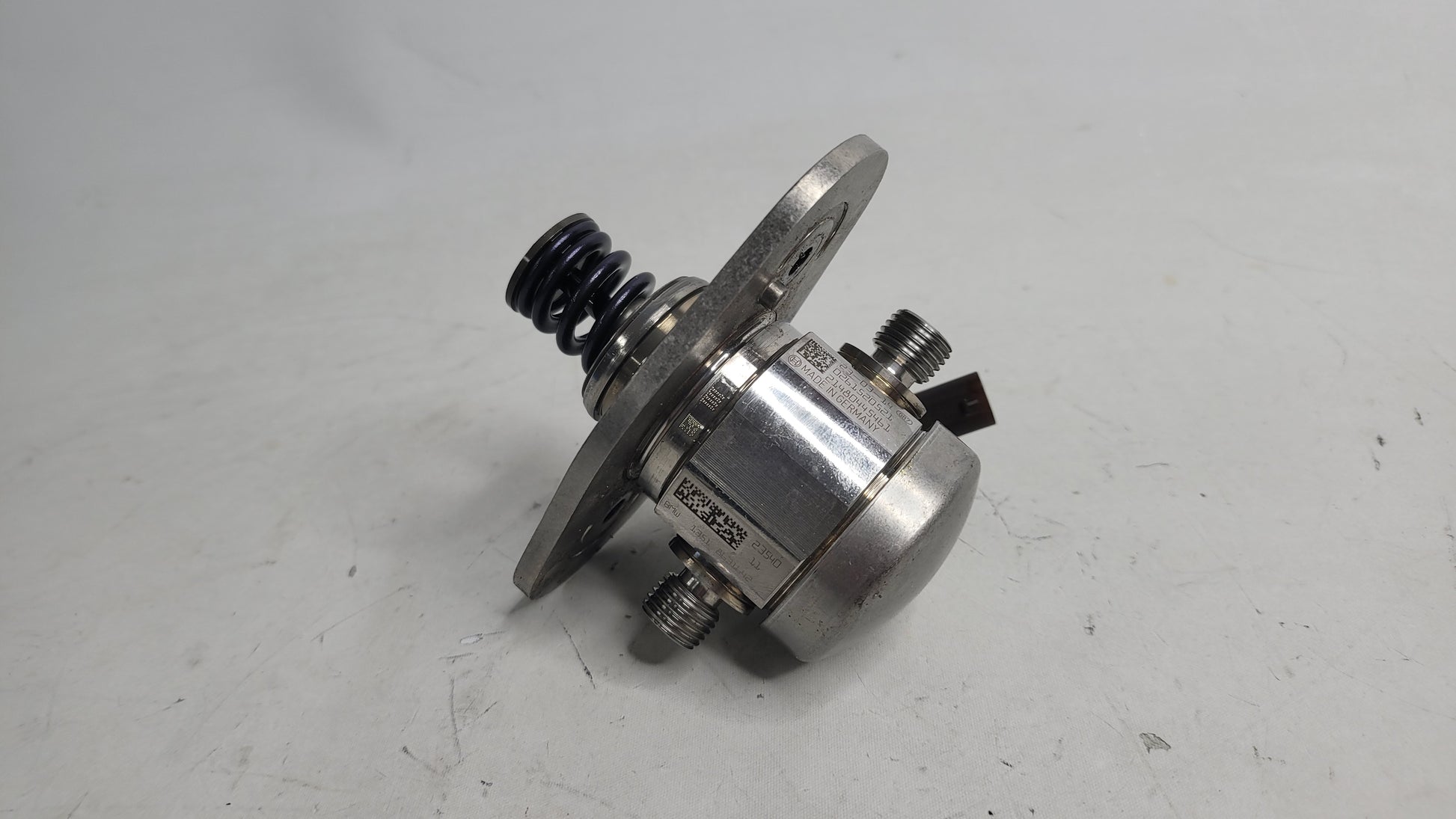 05674 - MPerformance.parts