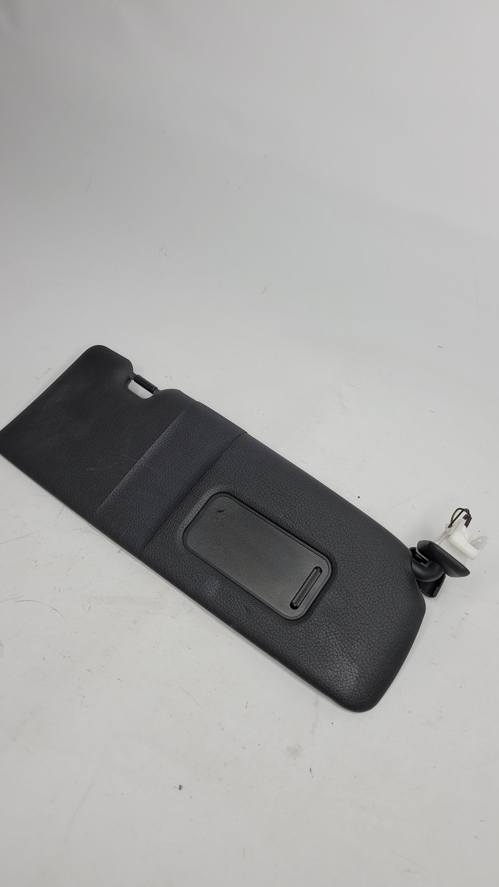 BMW Visor Without Label, Left 8057937 07 51448057937 - MPerformance.parts