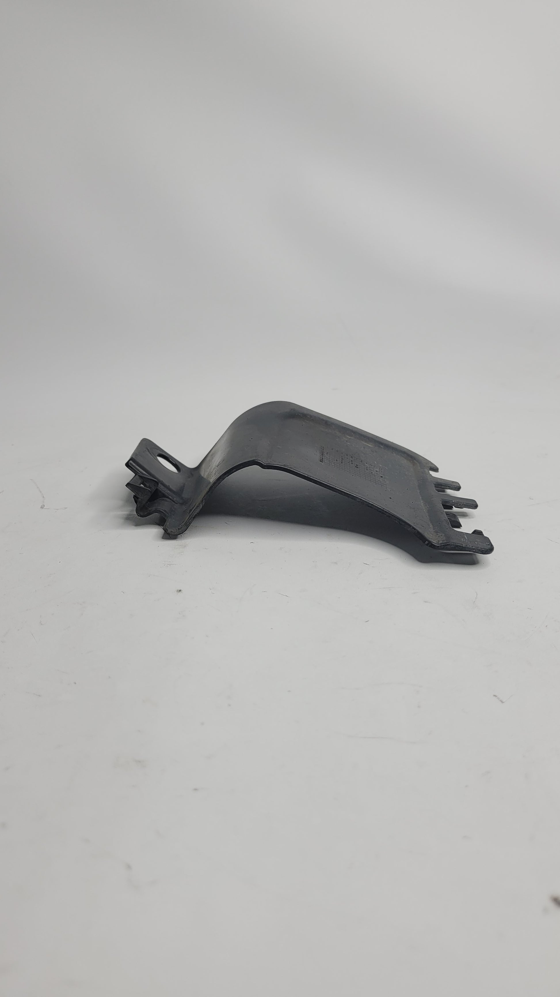 BMW M3 F80 LEFT Cover / CAP 8060409 - MPerformance.parts