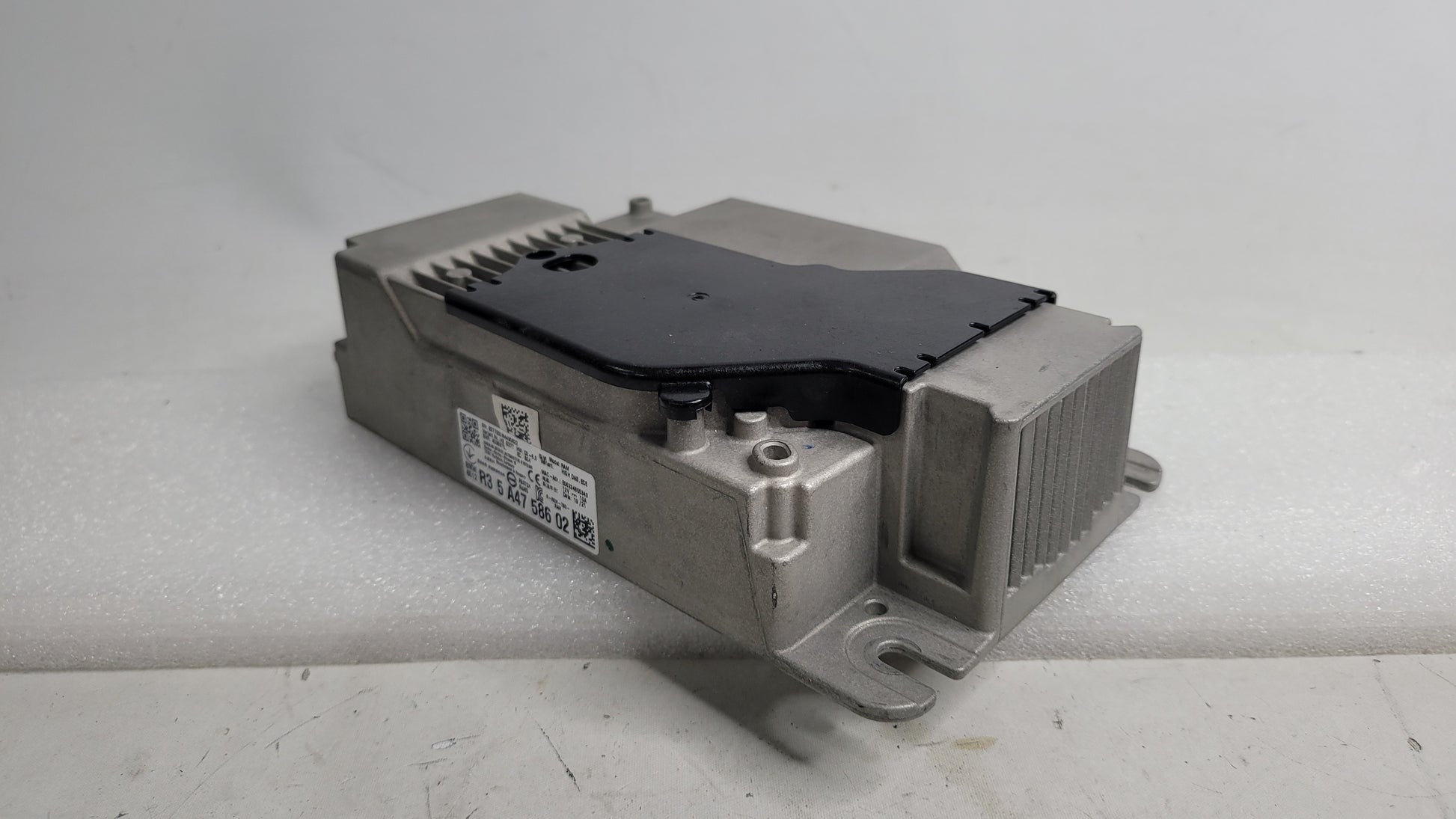 05689 - MPerformance.parts