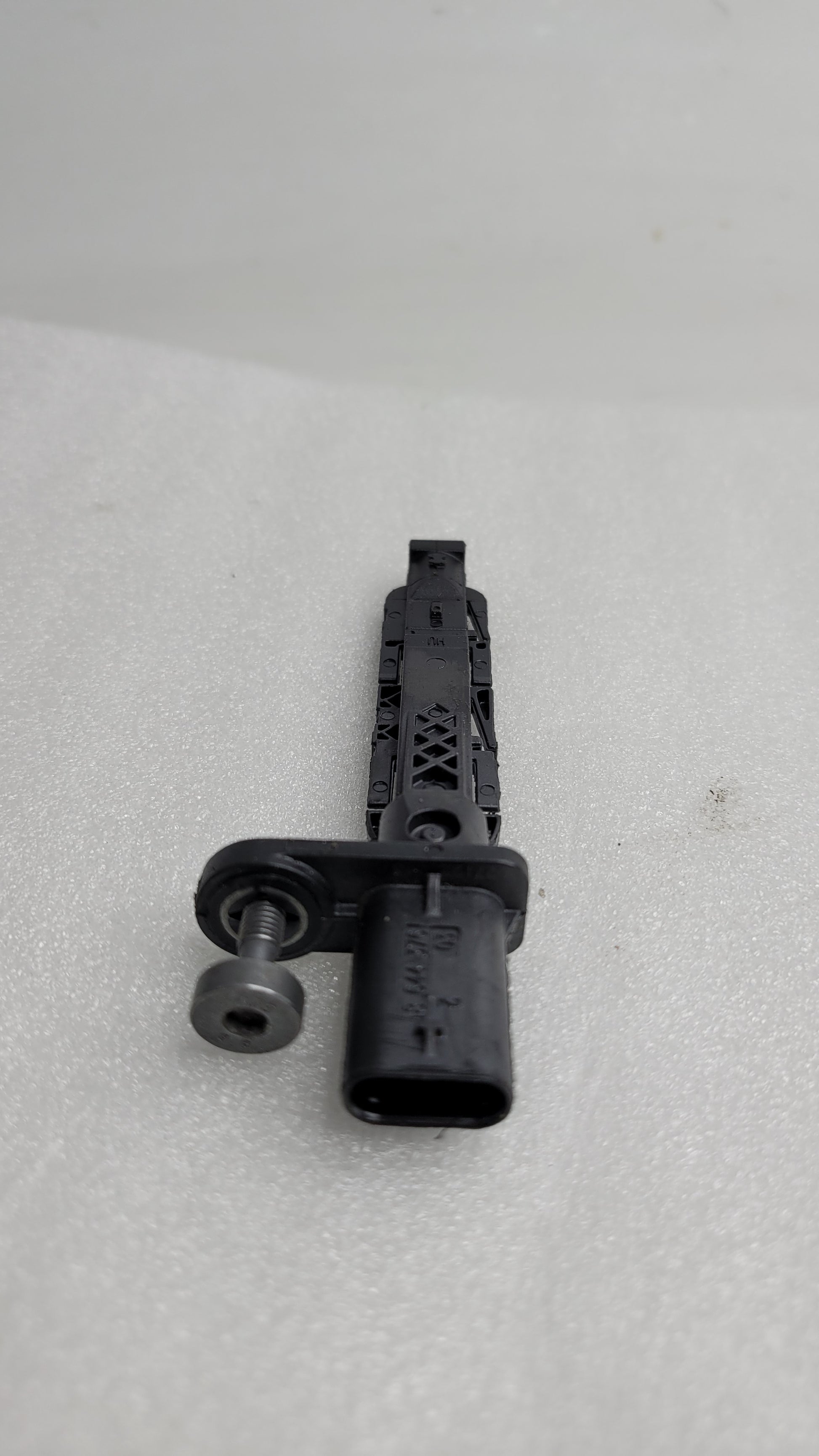 BMW G80 M3 CRANKSHAFT POSITION SENSOR 8644376 - MPerformance.parts