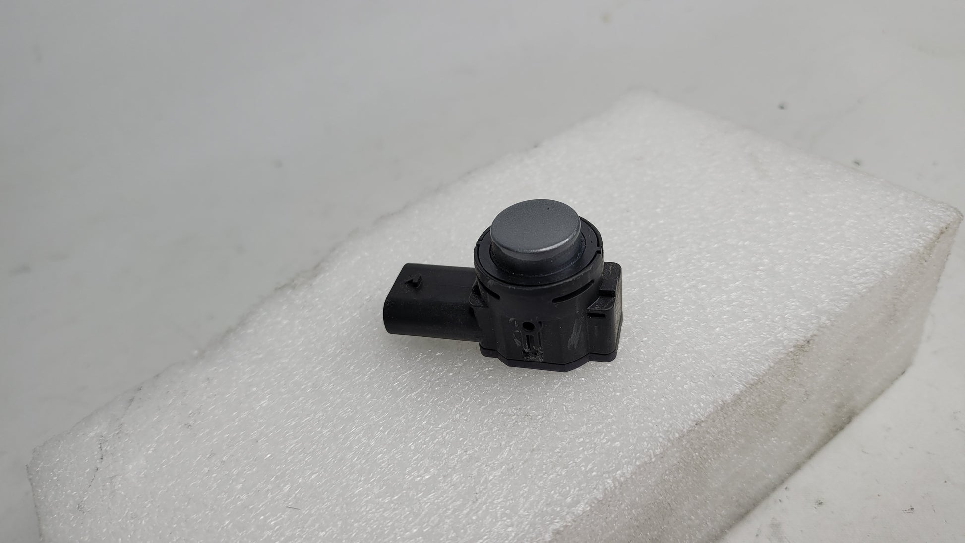 GREY BMW Parking sensor 7927954-01 / OEM BMW - MPerformance.parts