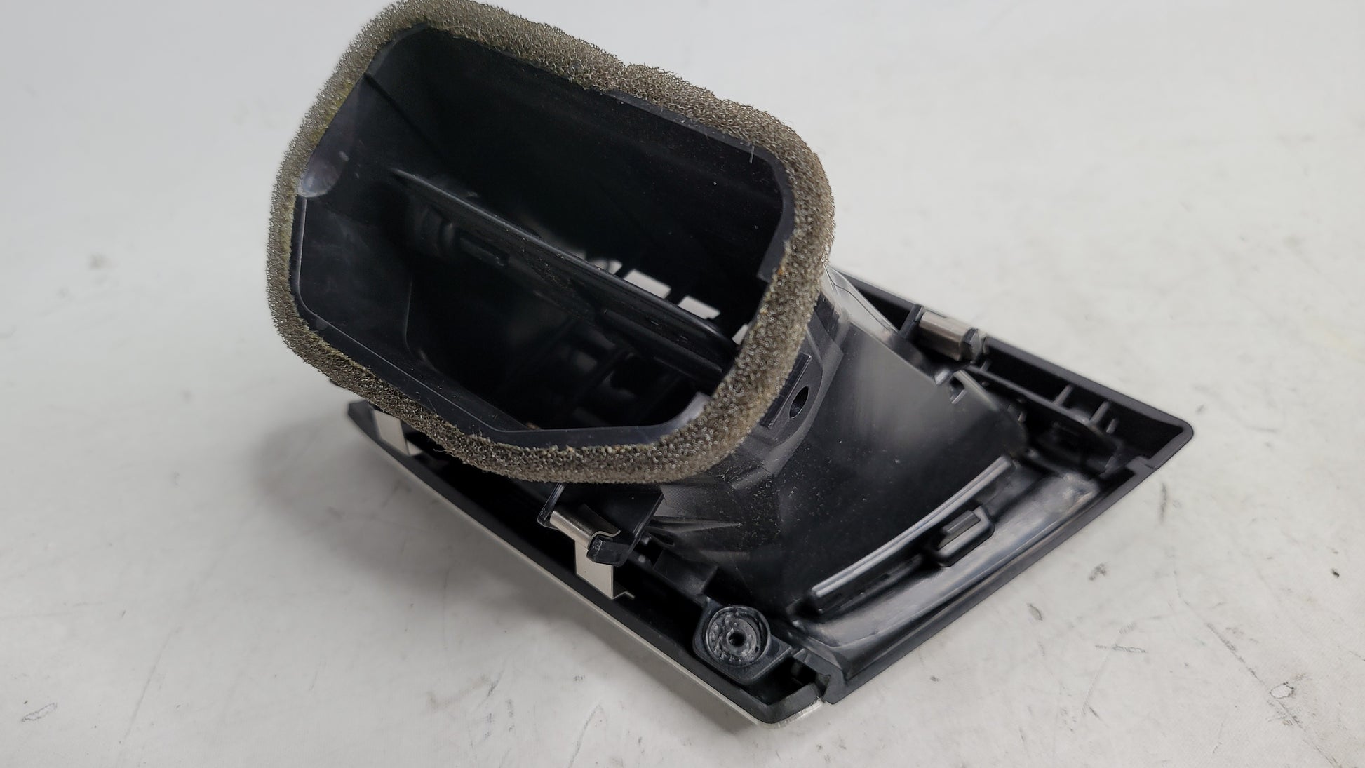 BMW F30 316 320 328 330 FRONT DASH AC VENT RH DRIVER RIGHT HAND 9231995 - MPerformance.parts