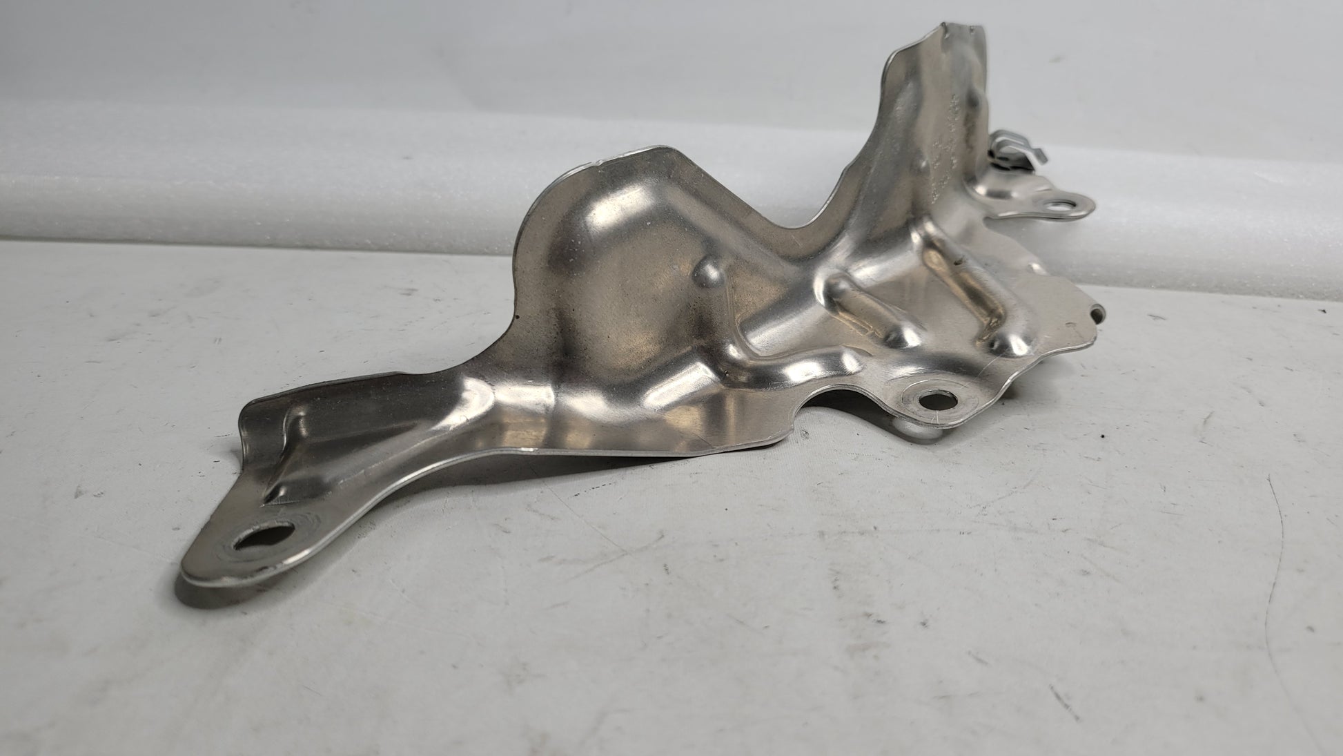 BMW M3 G80 HEAT PROTECTIVE SHIELD ASSEMBLY 805486302 - MPerformance.parts