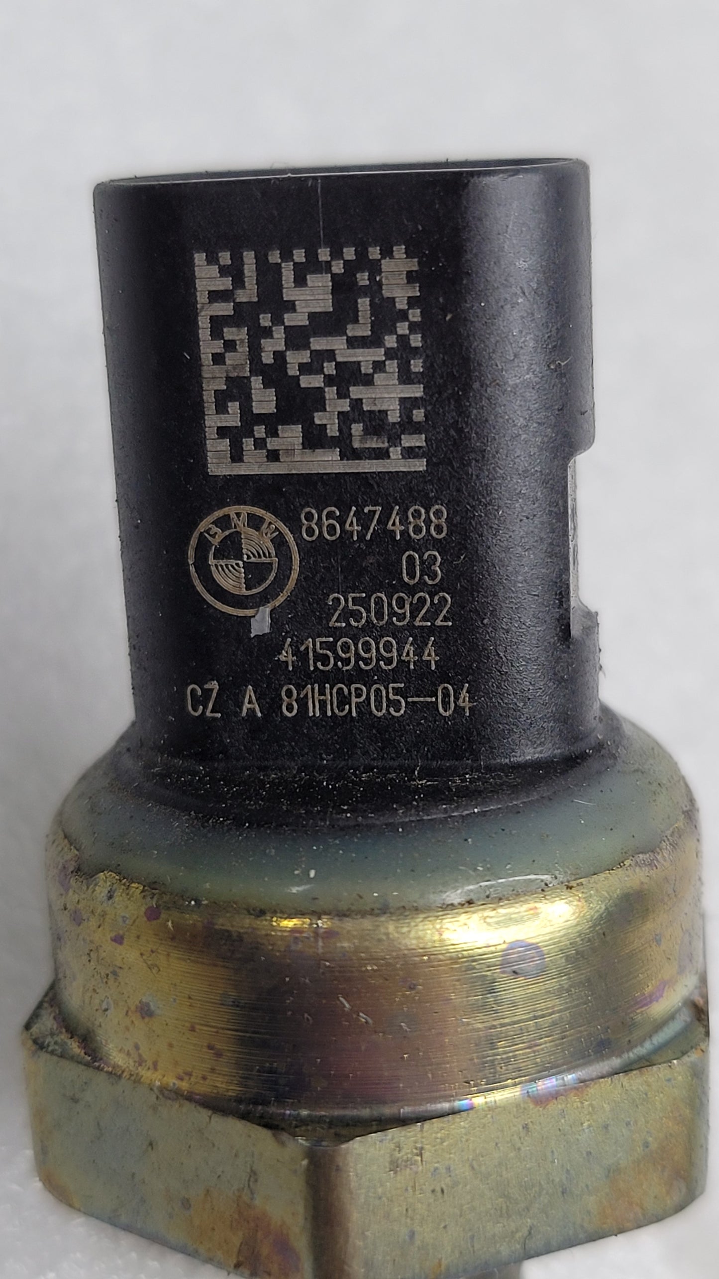 8647488 Oil Fuel Pressure Sensor Switch For BMW - MPerformance.parts