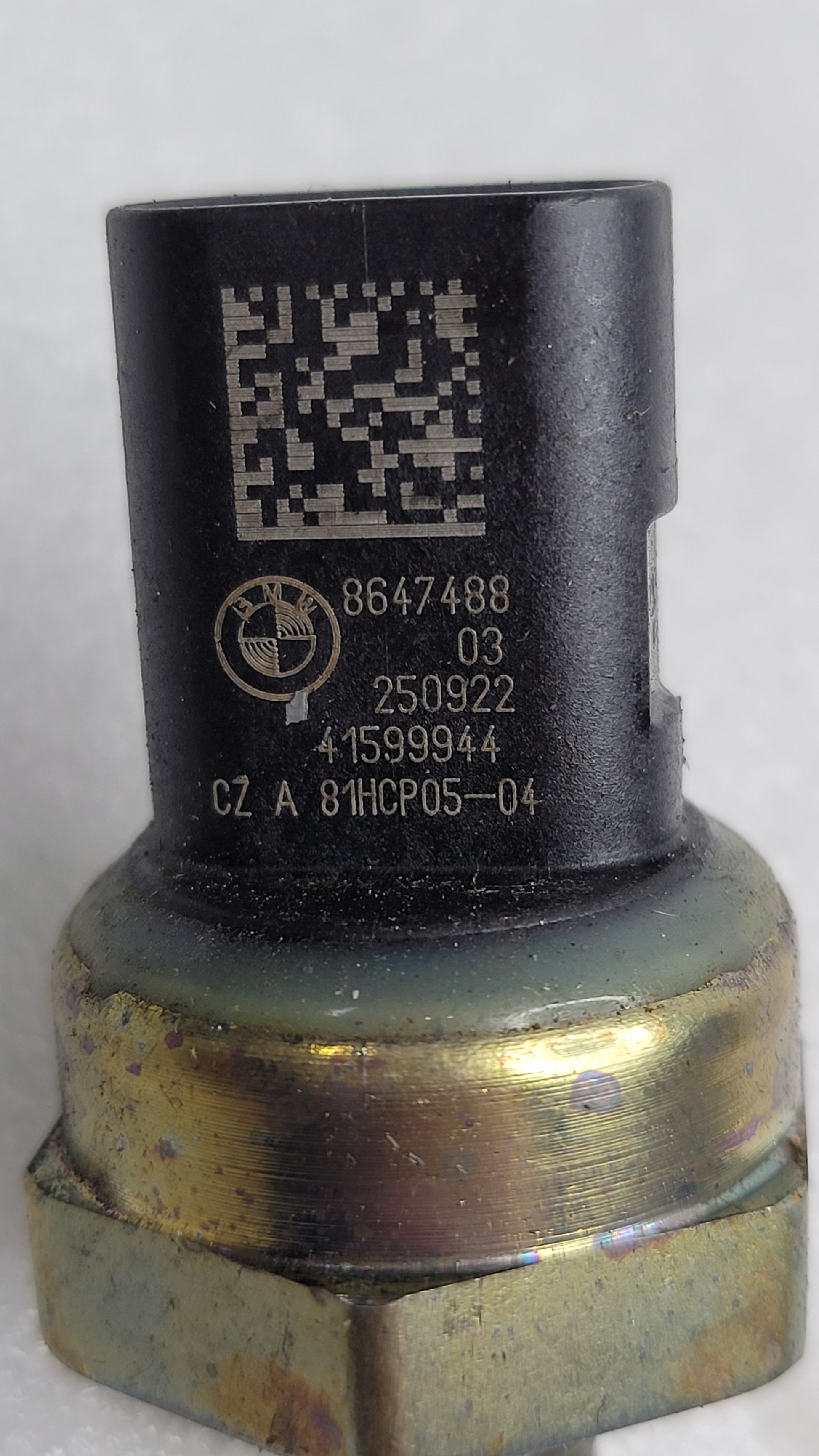 8647488 Oil Fuel Pressure Sensor Switch For BMW - MPerformance.parts