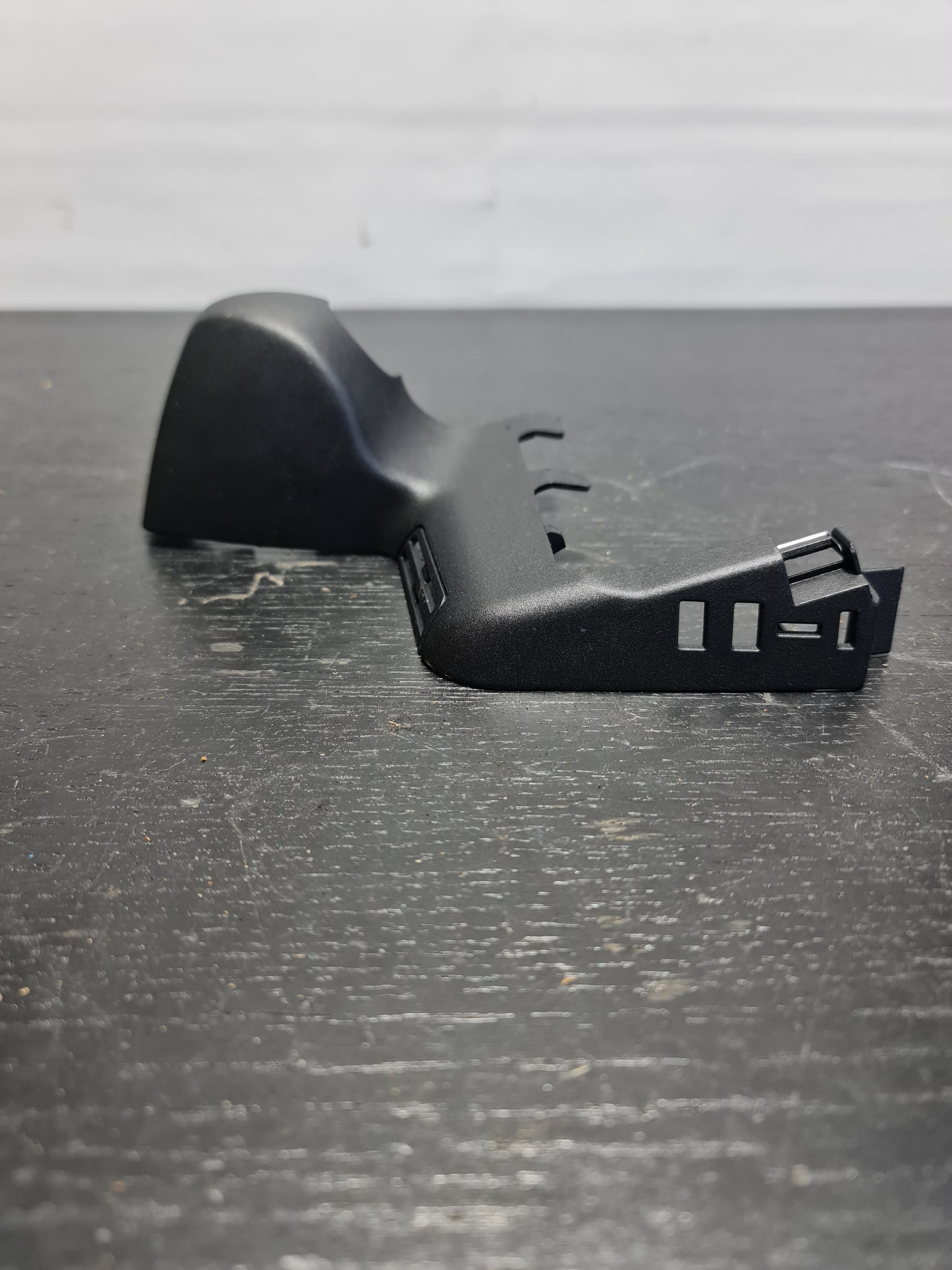 BMW X5 G05 Interior Front Right Ceiling Cover Cap 5116 6805814 - MPerformance.parts