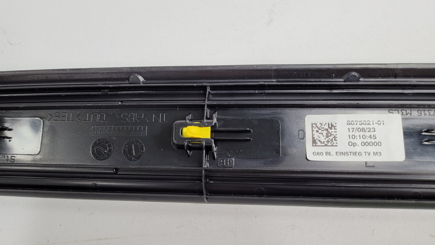BMW M3 FRONT DOOR SILL SCUFF PLATE 8075021 - MPerformance.parts