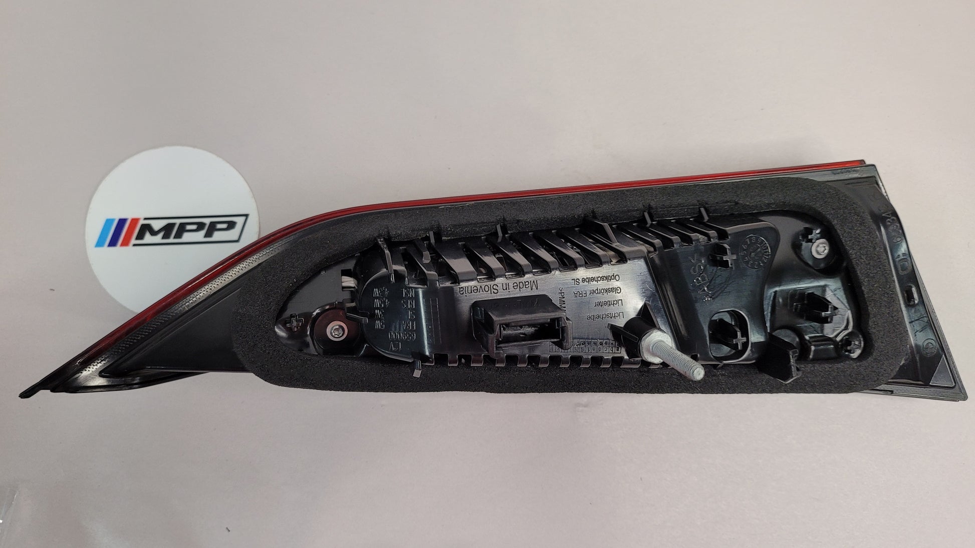 BMW M4 COMPETITION G82 REAR LIGHT ON THE BODY PASSENGER SIDE LEFT 7477603 - MPerformance.parts