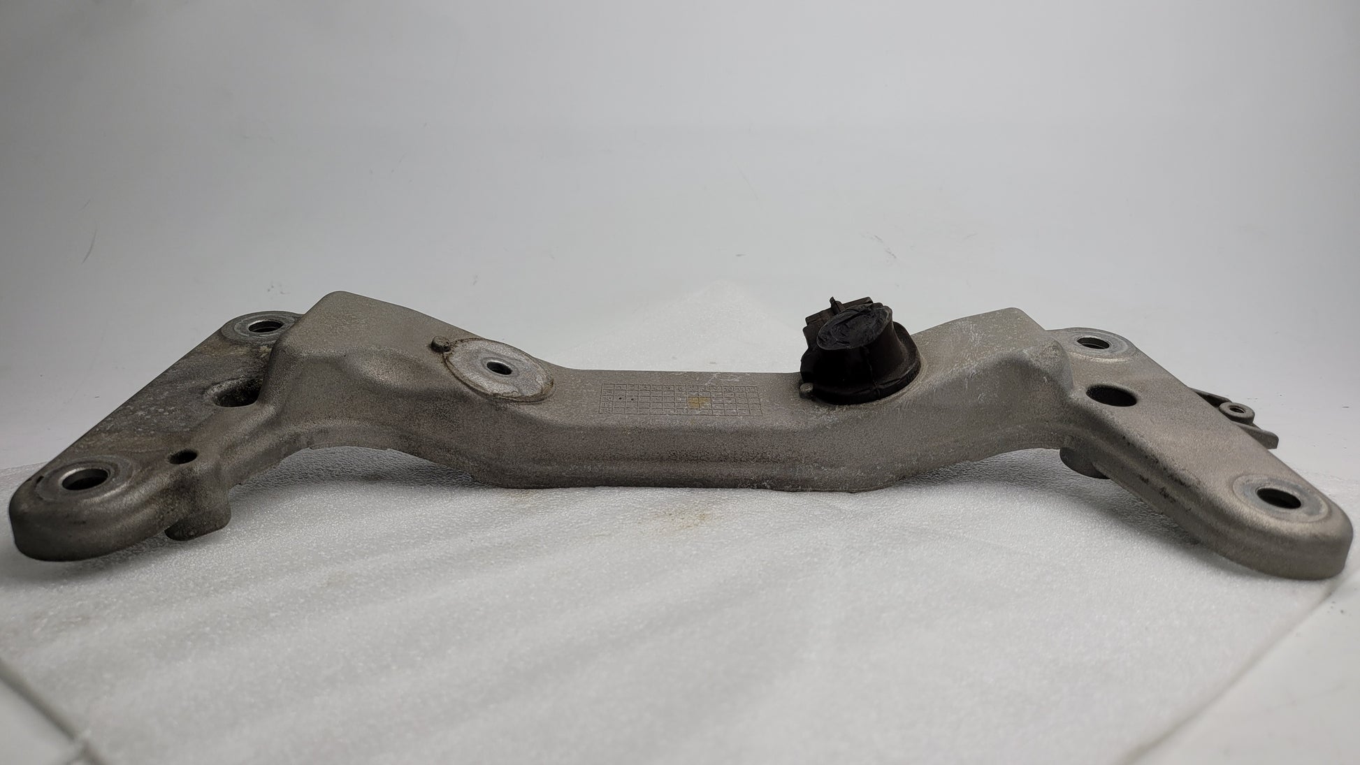 BMW F80 F82 F87 M2 M3 M4 Transmission Gearbox Support Mount Bracket - 6796611 - MPerformance.parts