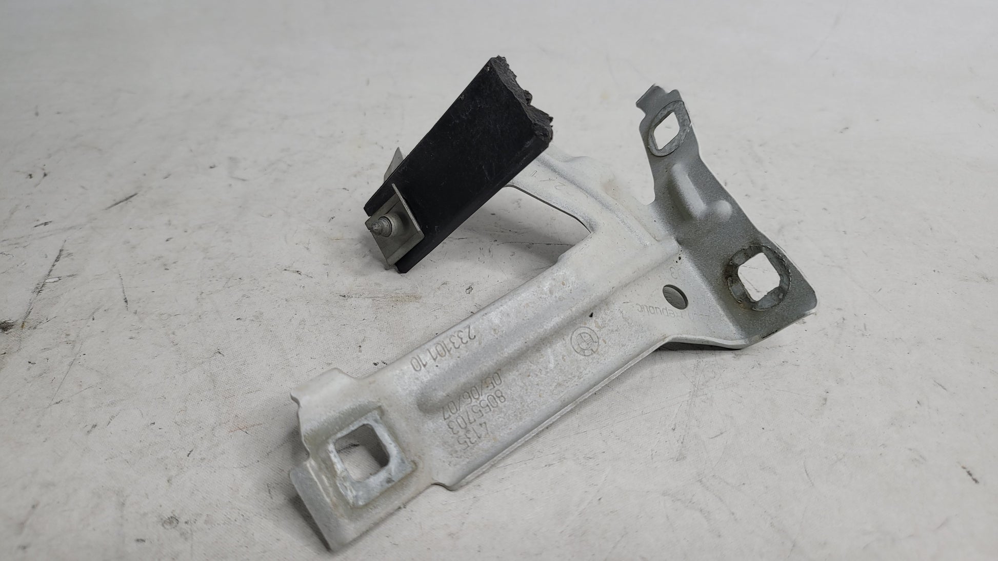 05933 - MPerformance.parts