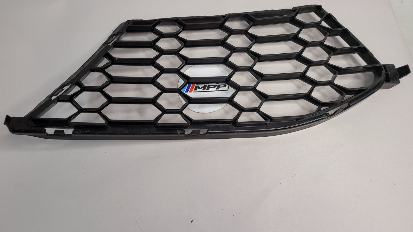 BMW G80 G81 G82 G83 BUMPER AIR INLET GRILLE FRONT RIGHT 8069440 - MPerformance.parts