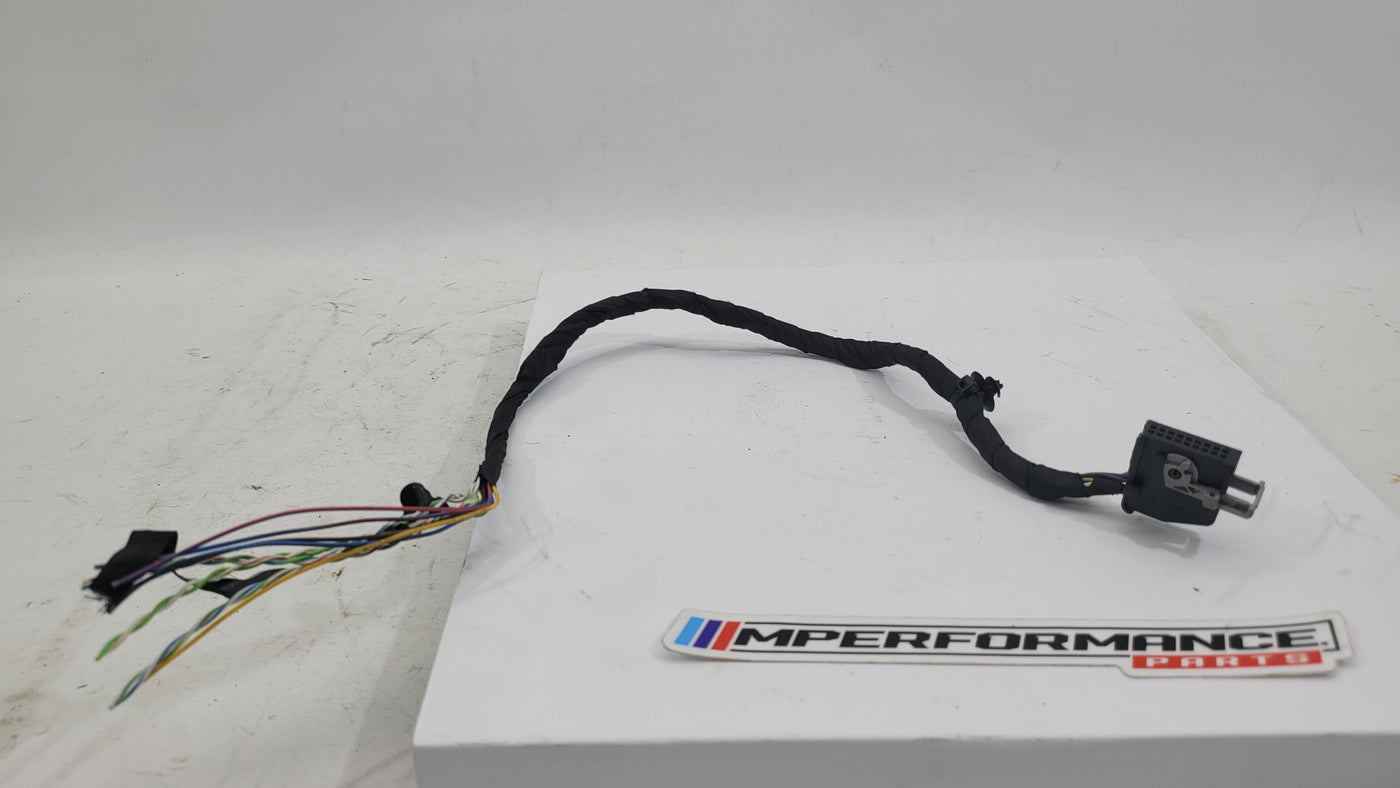 BMW Tyre Pressure Module Plug 8364654 by MPerformance.parts, close-up of the automotive sensor component for tire pressure monitoring.
