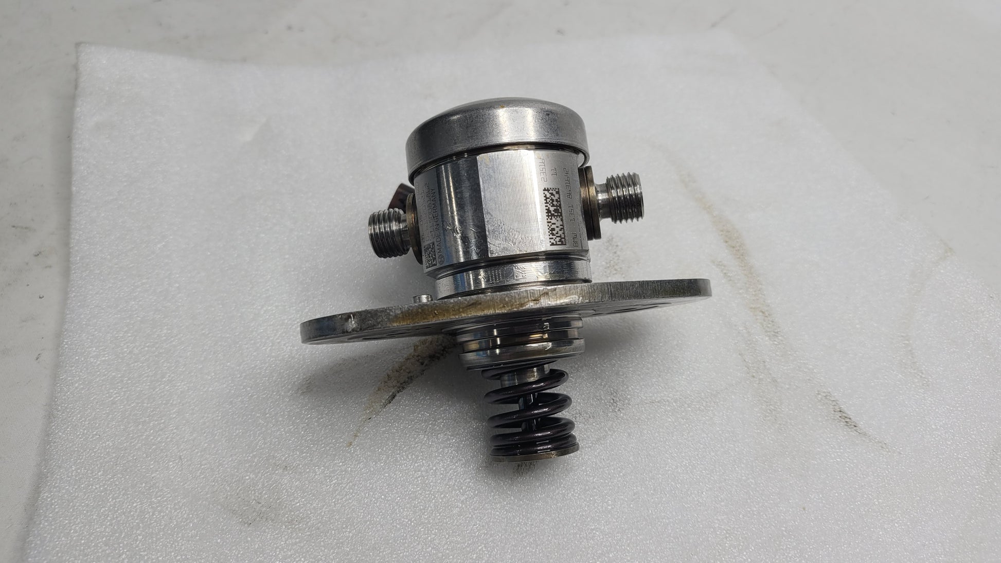 05610 - MPerformance.parts