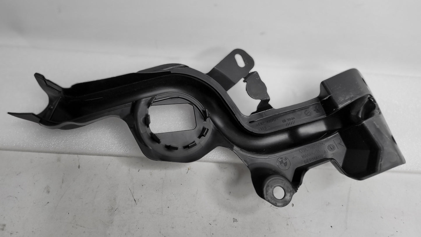 BMW G80 G81 M3 G82 G83 M4 Right Side Engine Compartment Rubber 8075016 - MPerformance.parts