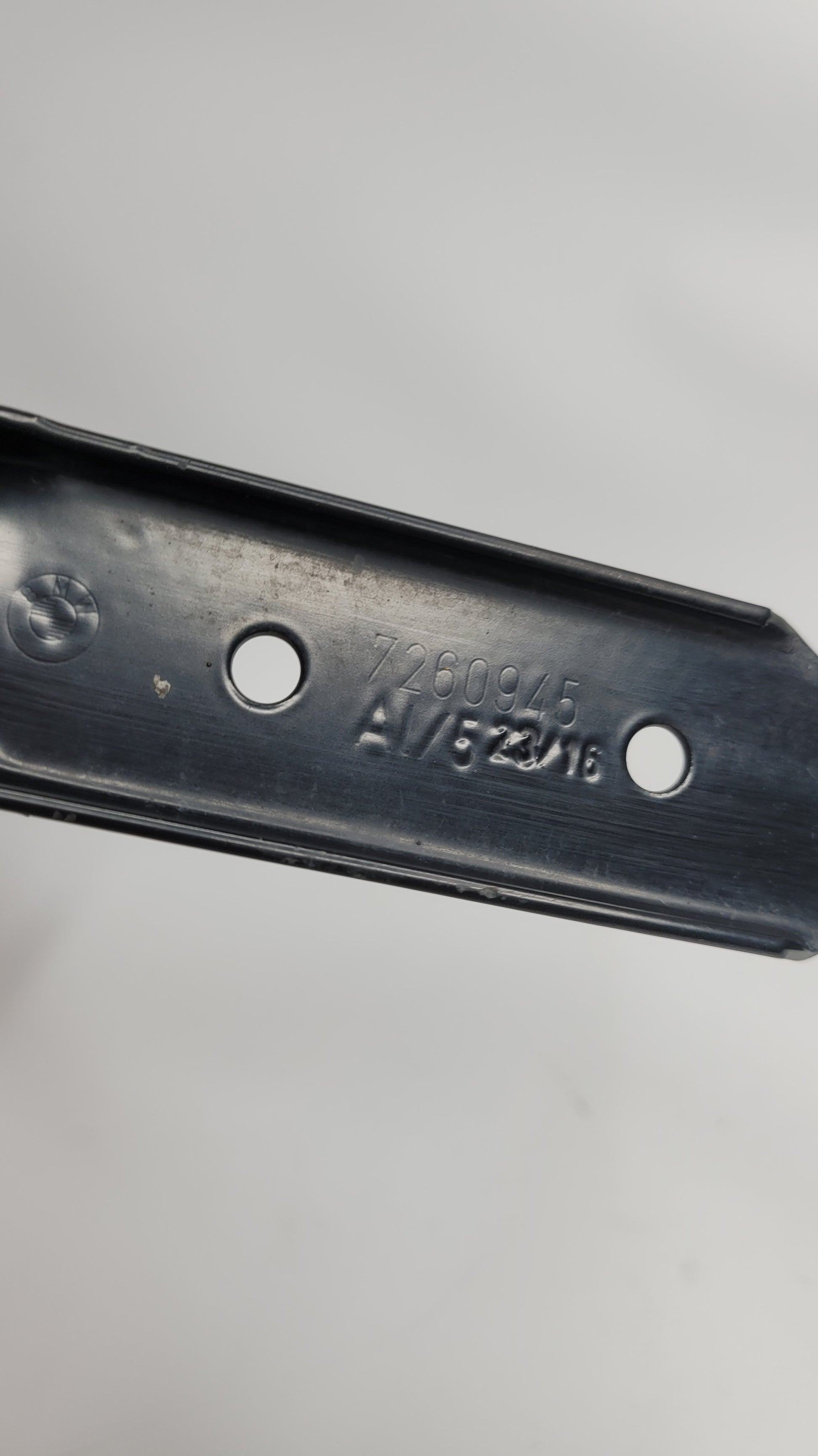 7260945 - BMW F Series Tank Tension Mount Bracket Fuel tank - MPerformance.parts