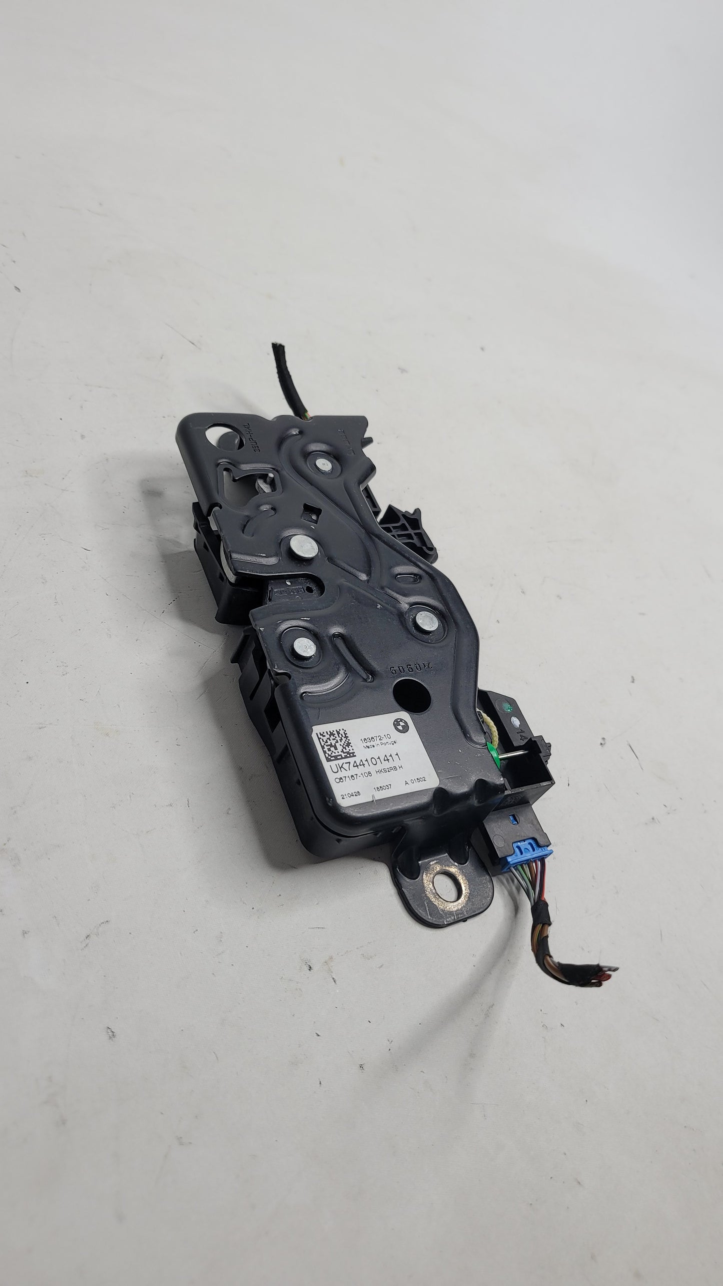 BMW G80 M3 TAILGATE BOOT LID LOCK LATCH CATCH MECHANISM 163672-10 - MPerformance.parts