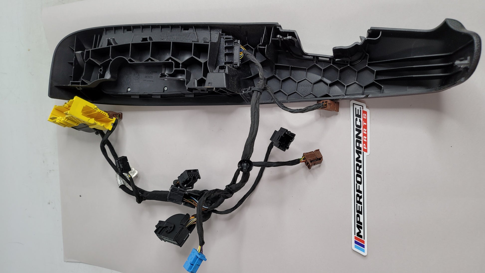 BMW 320i 328i 335i 340i 330i F30 F31 Front LEFT DRIVER Seat Wire Harness 9258228 - MPerformance.parts