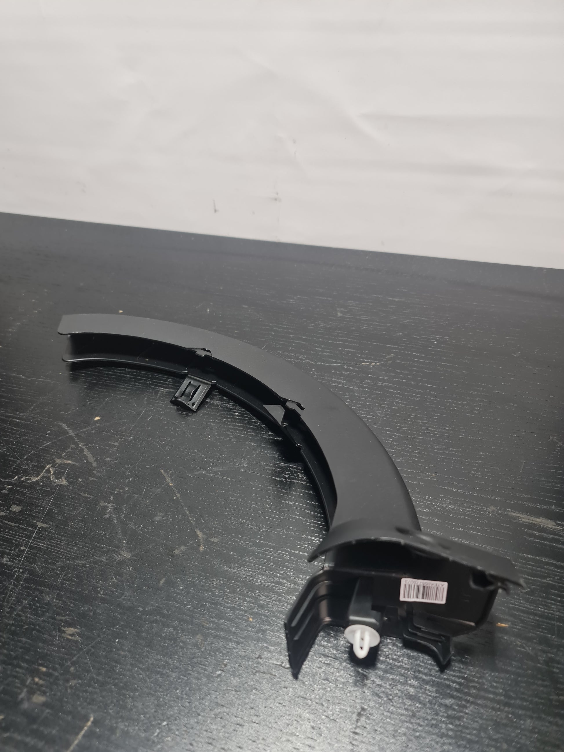 BMW G80 M3 Fairing Hinge Tailgate Right 7430624 - MPerformance.parts
