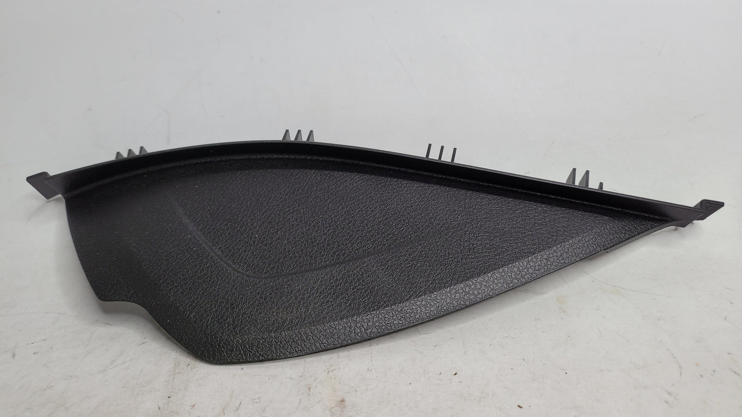 BMW Coupe F82 M4 Panel Trim Cover Right Side 9218554
