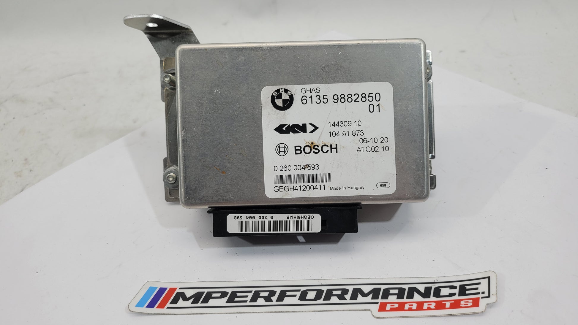 06994 - 6135988285001 - 144309 10 - 10451873 - 7850554 02 - 29720b - flag damage - MPerformance.parts