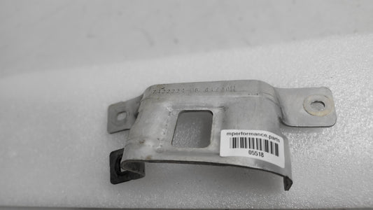 BMW M3 G80 FRONT BUMPER RIGHT MOUNT VERTICAL CONNECTION 7422224 - MPerformance.parts
