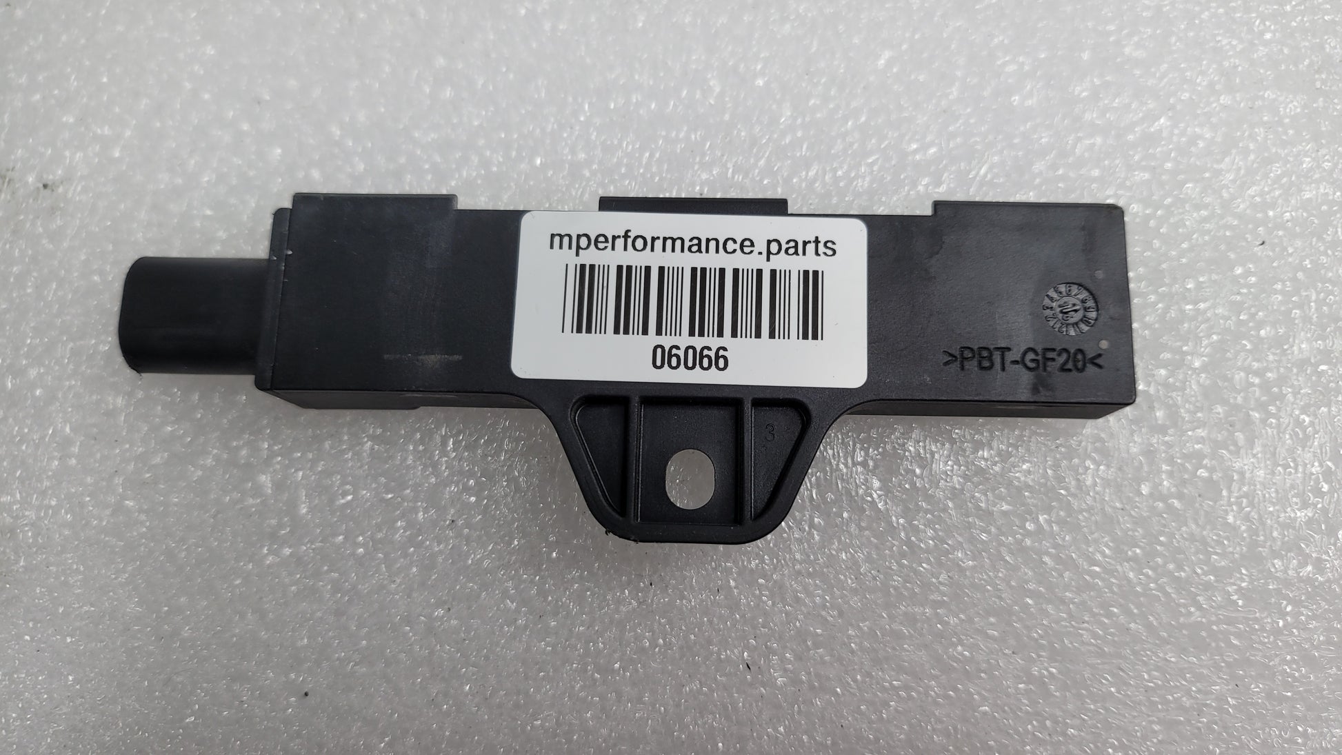 BMW M3 F80 2018 Exterior Keyless Access Antenna Module 9220831 - MPerformance.parts
