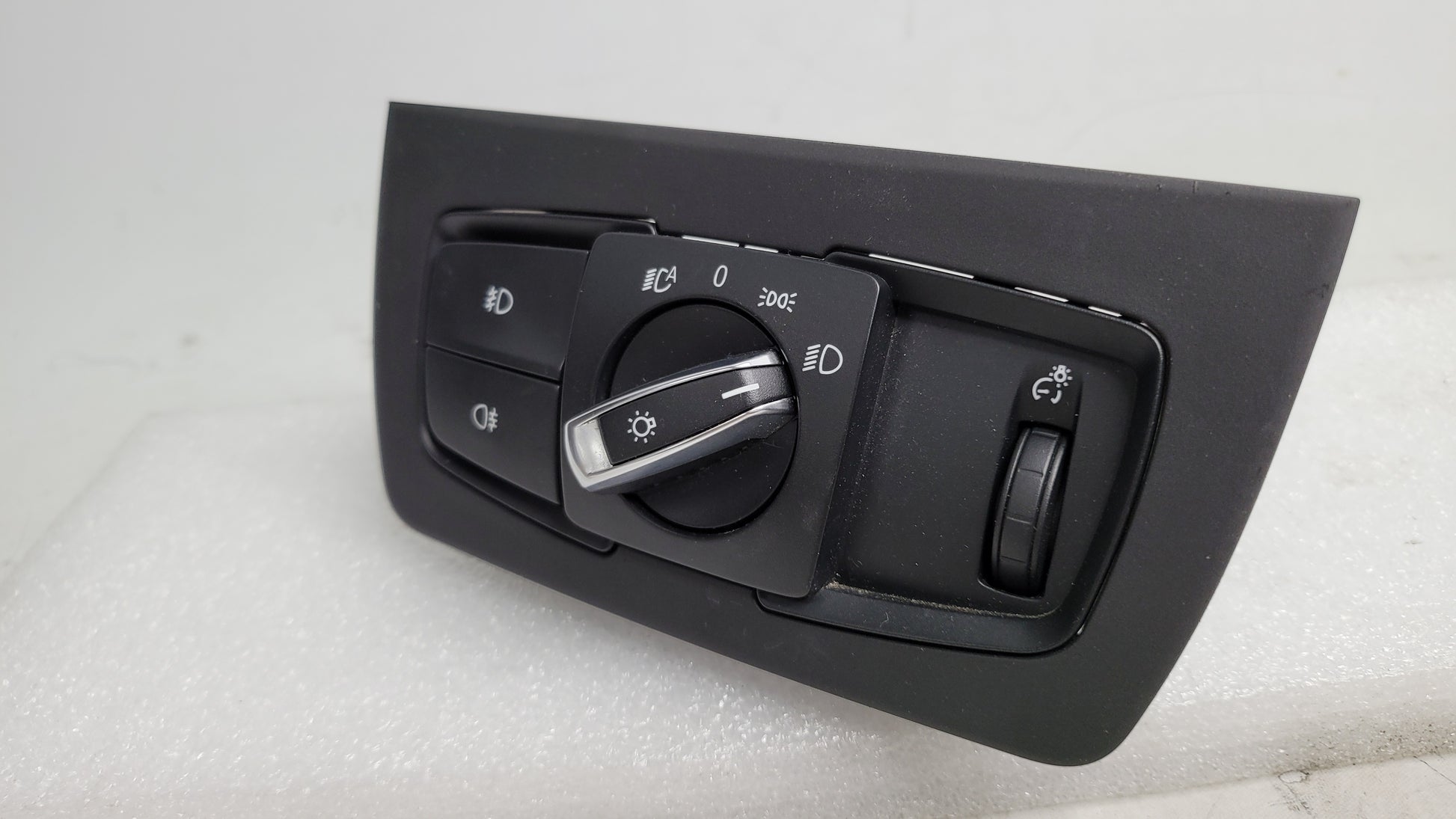 BMW F30 316 320 328 330 HEADLIGHT SWITCH 9265303 - MPerformance.parts