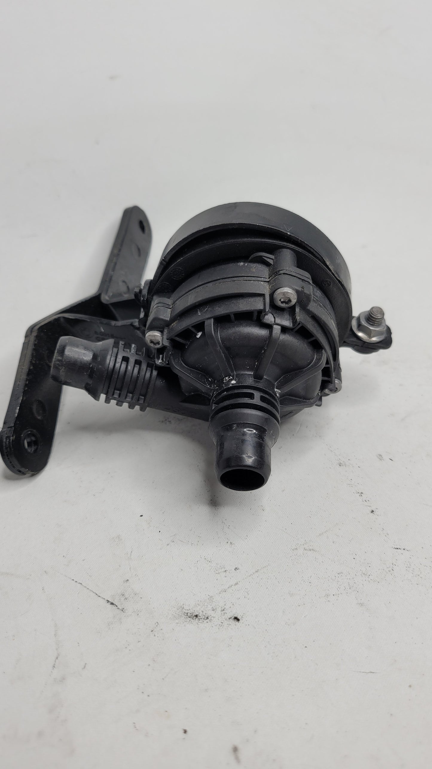Auxiliary Coolant Pump Water Pump Genuine BMW B46 B48 B58 S58 8651287 - MPerformance.parts