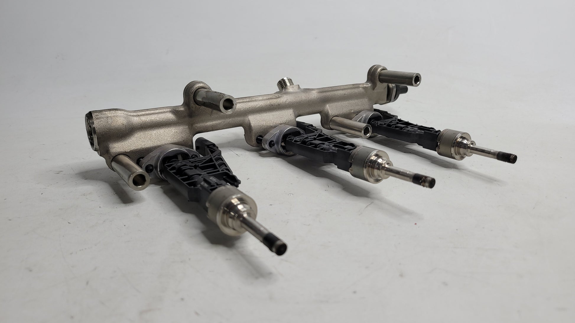 3x BMW G80 M3 INJECTOR 0261500502 FUEL PETROL NOZZEL S58B30A - MPerformance.parts