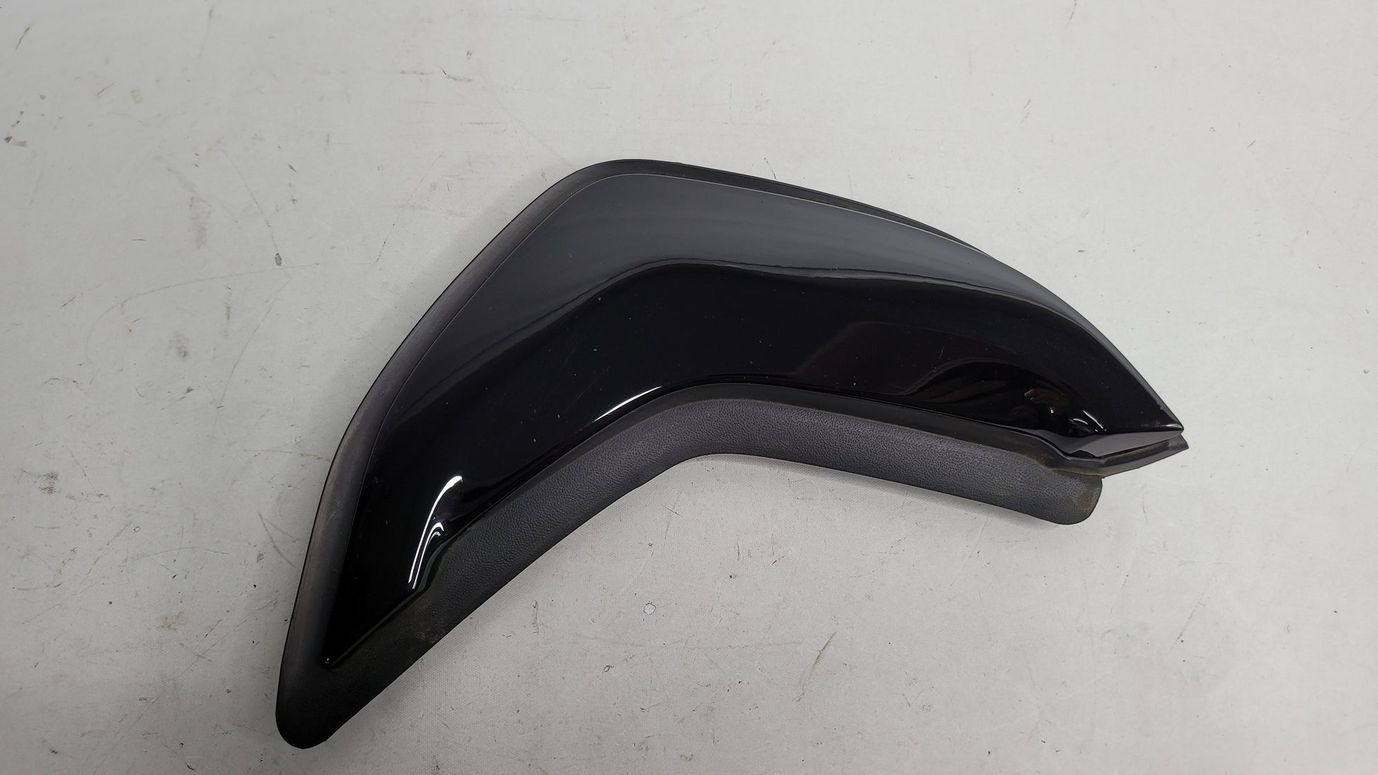 BMW 51437465157 G20 Shadow Line C Pillar Cover Rear Doors Left N/S Trim Gloss Black 7465157 - MPerformance.parts