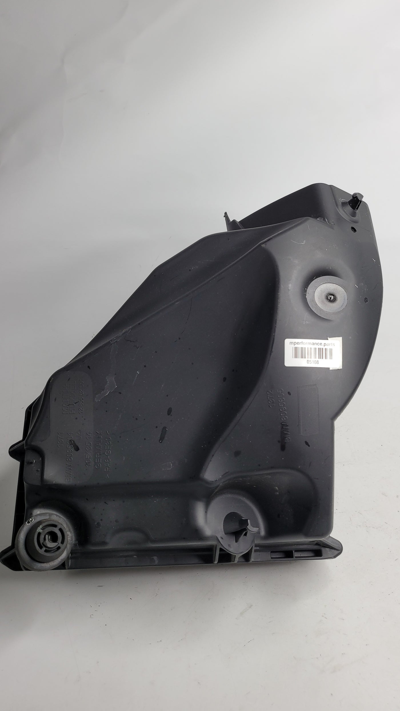 BMW M4 3.0L RWD RIGHT SIDE AIR CLEANER FILTER HOUSING BOX 8095805 - MPerformance.parts